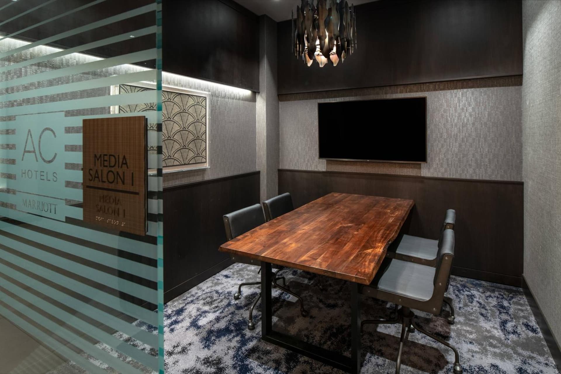 AC Hotel by Marriott Portsmouth Downtown/Waterfront gallery photo in Portsmouth, NH — image 30