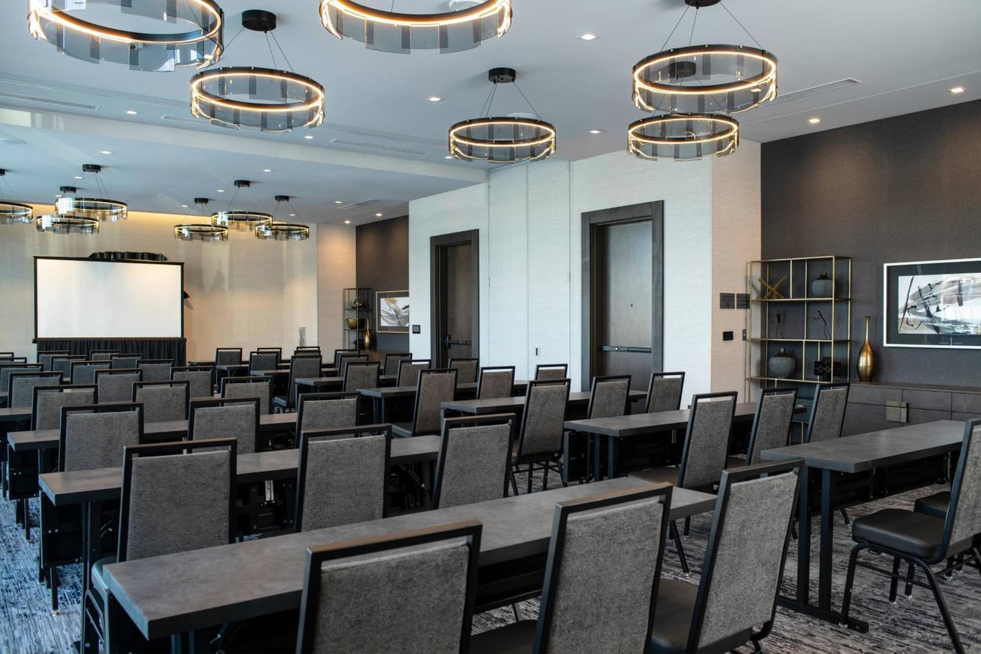 AC Hotel by Marriott Portsmouth Downtown/Waterfront gallery photo in Portsmouth, NH — image 68