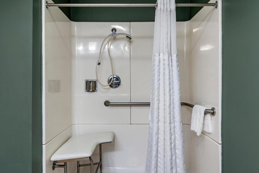 Comfort Inn & Suites at Stone Mountain gallery photo in Stone Mountain, GA — image 30