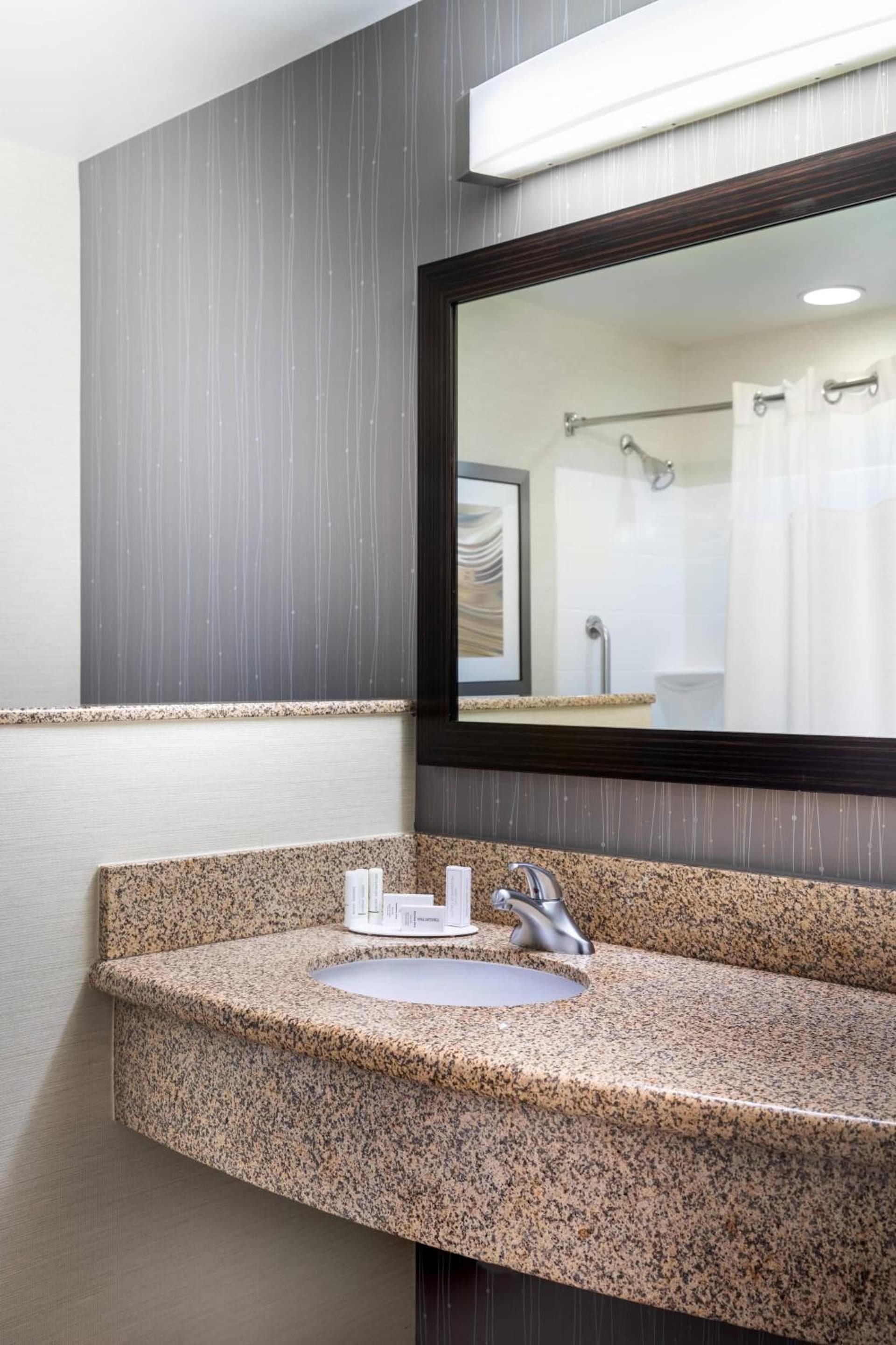 Courtyard by Marriott Denton gallery photo in Denton, TX — image 6