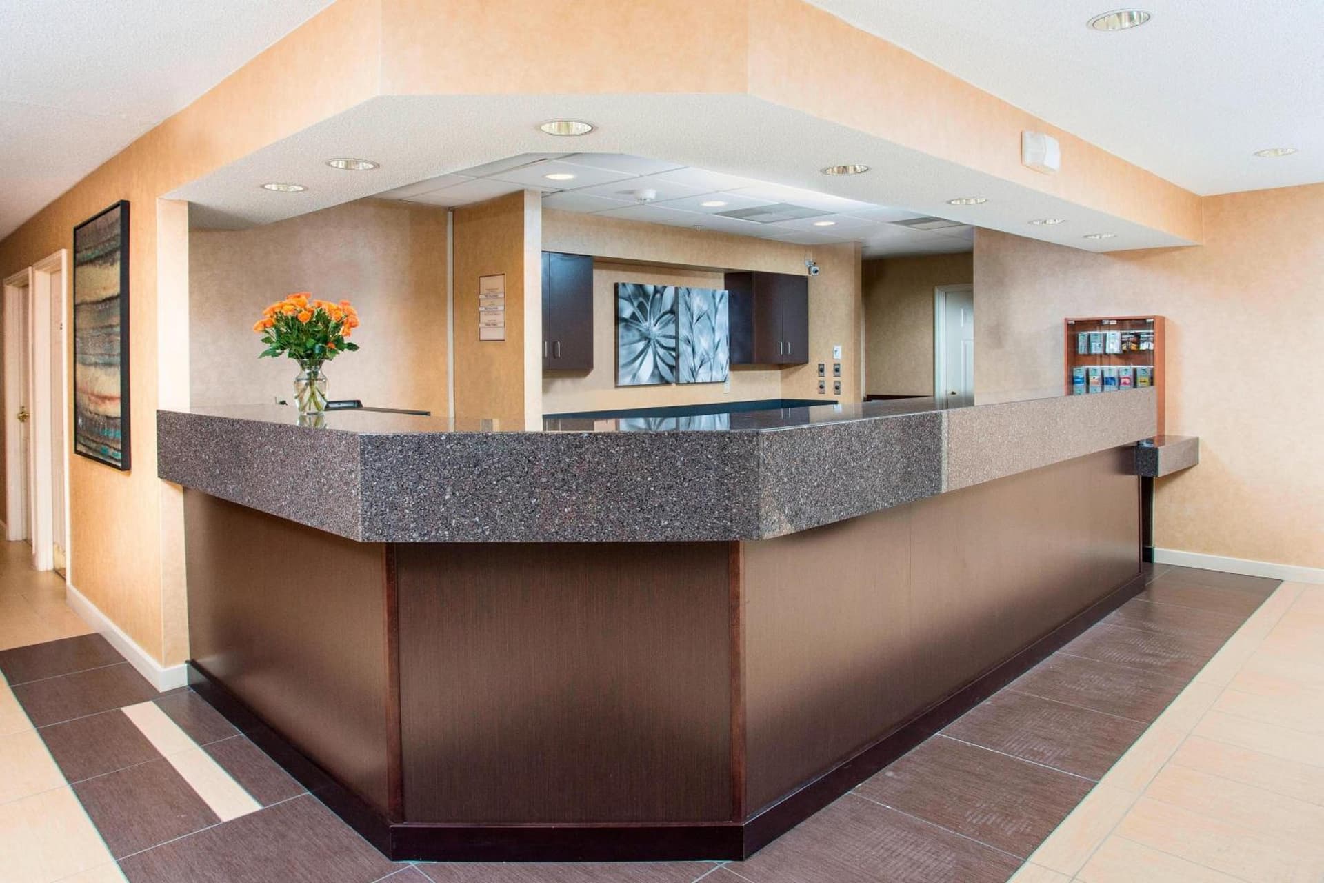Residence Inn Topeka interior in Topeka, KS — gallery photo 2