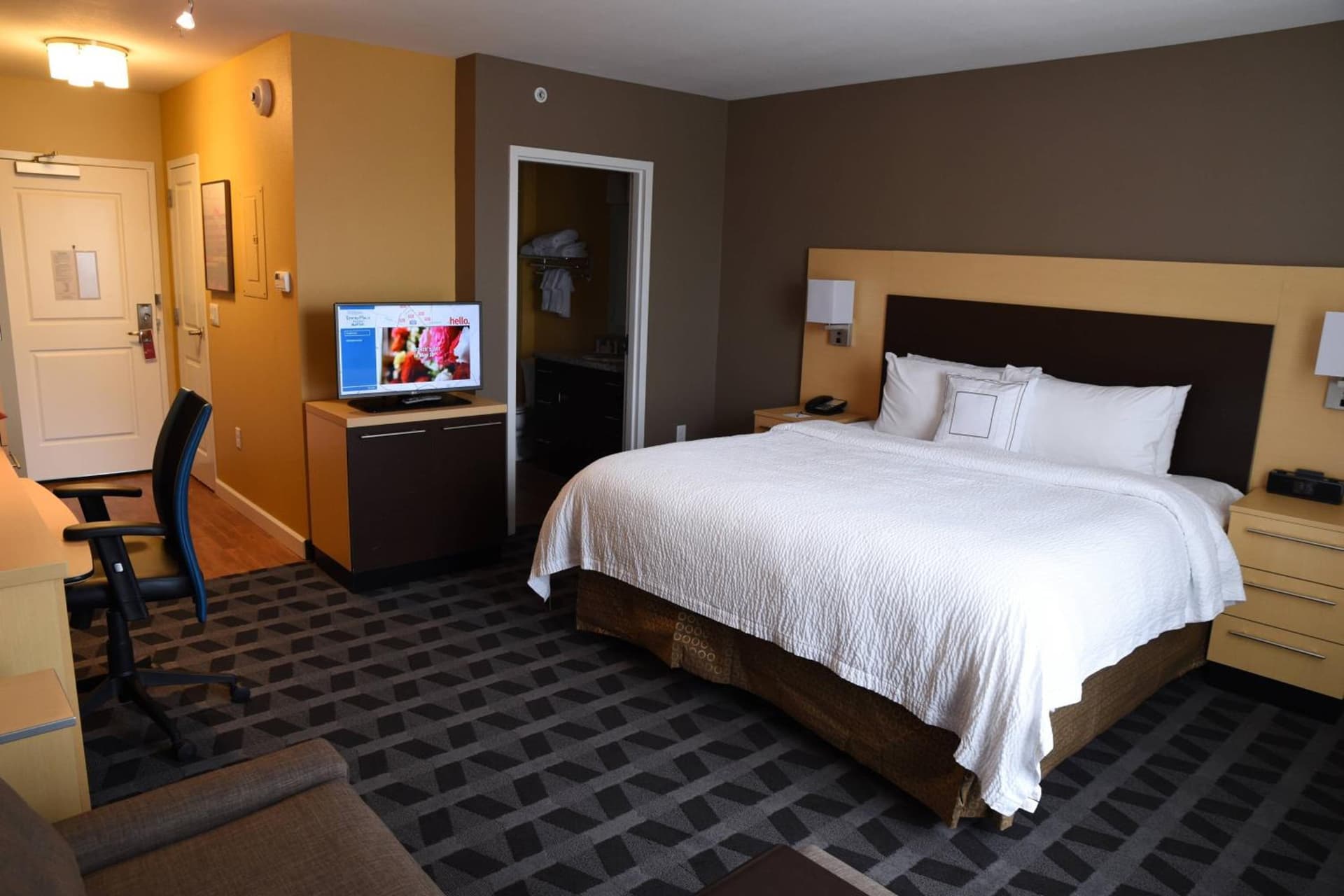 TownePlace Suites by Marriott Lawrence Downtown gallery photo in Lawrence, KS — image 17