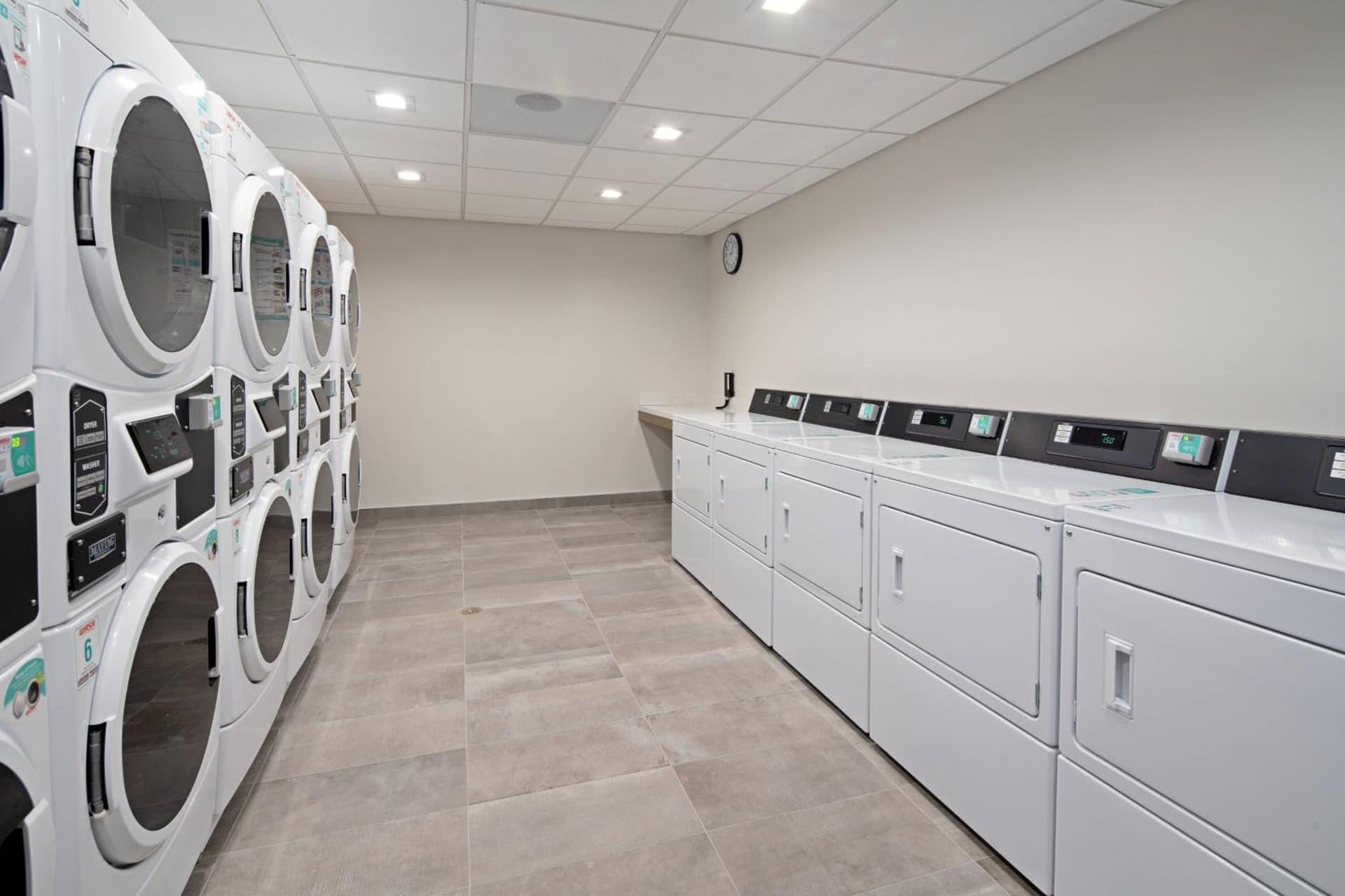 Residence Inn by Marriott Valencia gallery photo in Valencia, CA — image 4