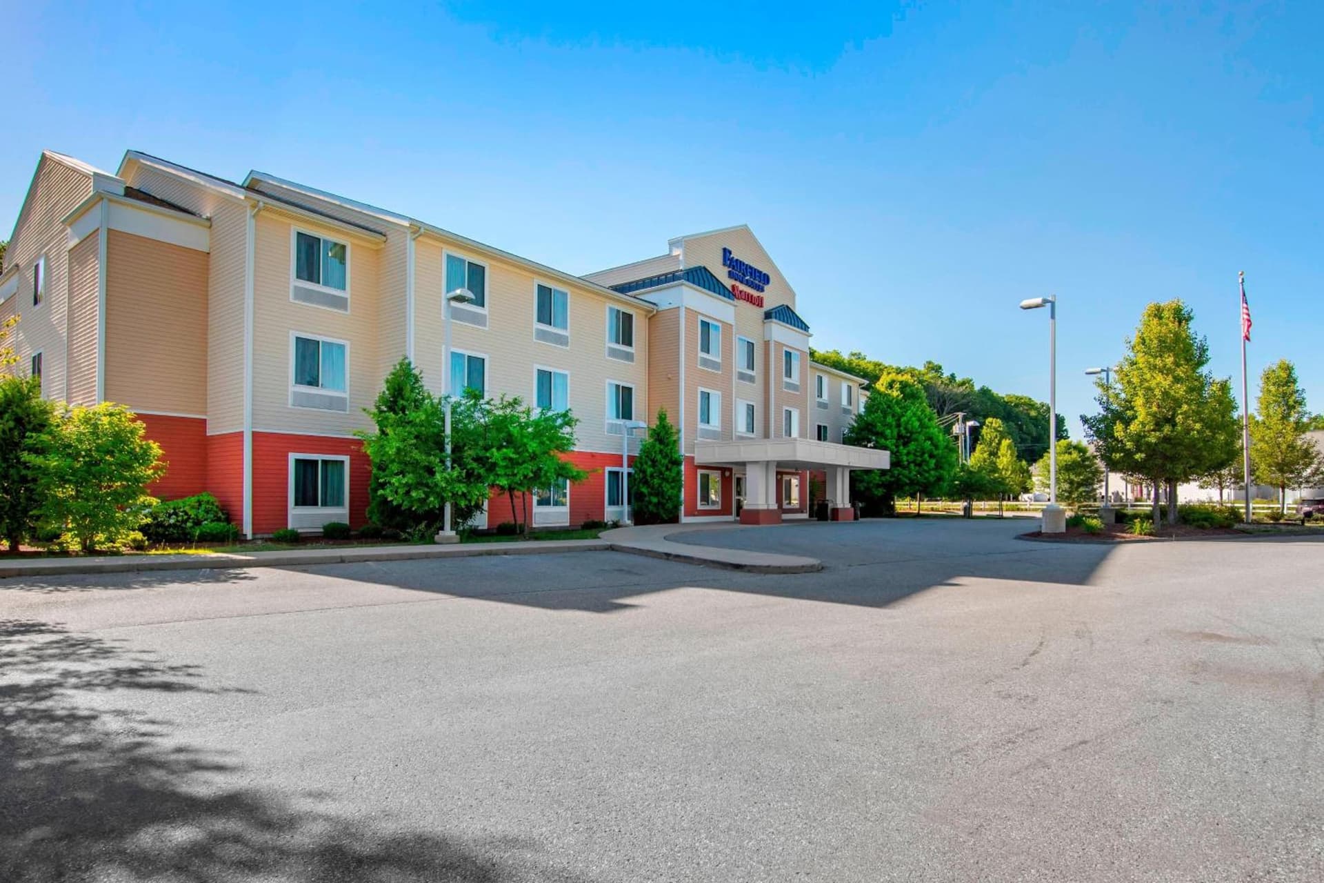 Fairfield Inn & Suites Hooksett featured exterior or lobby in Manchester, NH — similar hotel