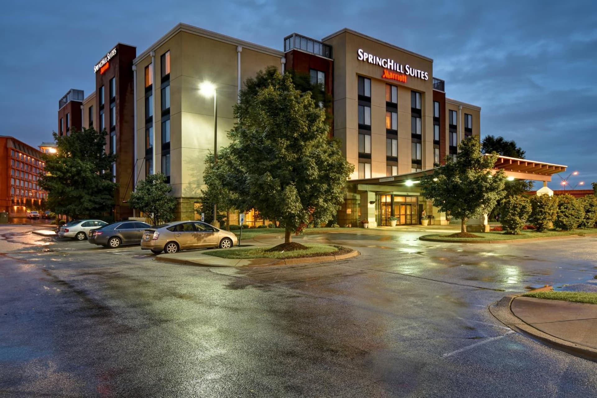 SpringHill Suites Louisville Airport interior in Louisville, KY — gallery photo 2