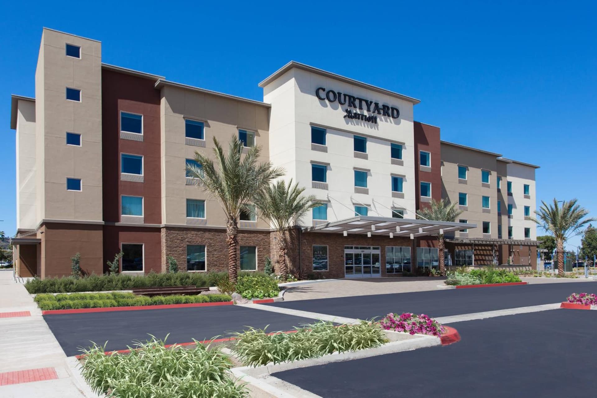 Courtyard by Marriott San Diego El Cajon gallery photo in El Cajon, CA — image 4