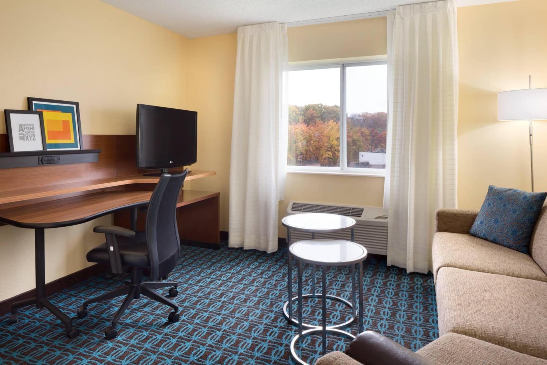 Fairfield Inn & Suites Youngstown Boardman Poland gallery photo in Poland, OH — image 13