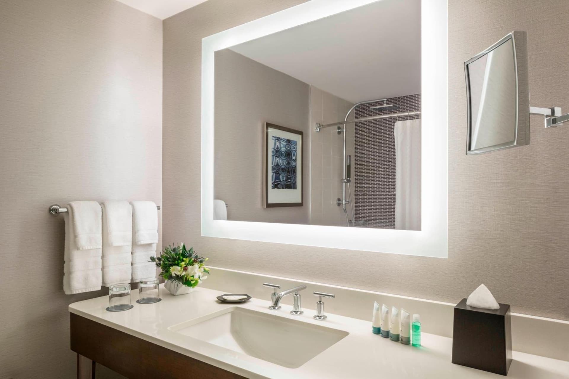 The Westin South Coast Plaza, Costa Mesa gallery photo in Costa Mesa, CA — image 32