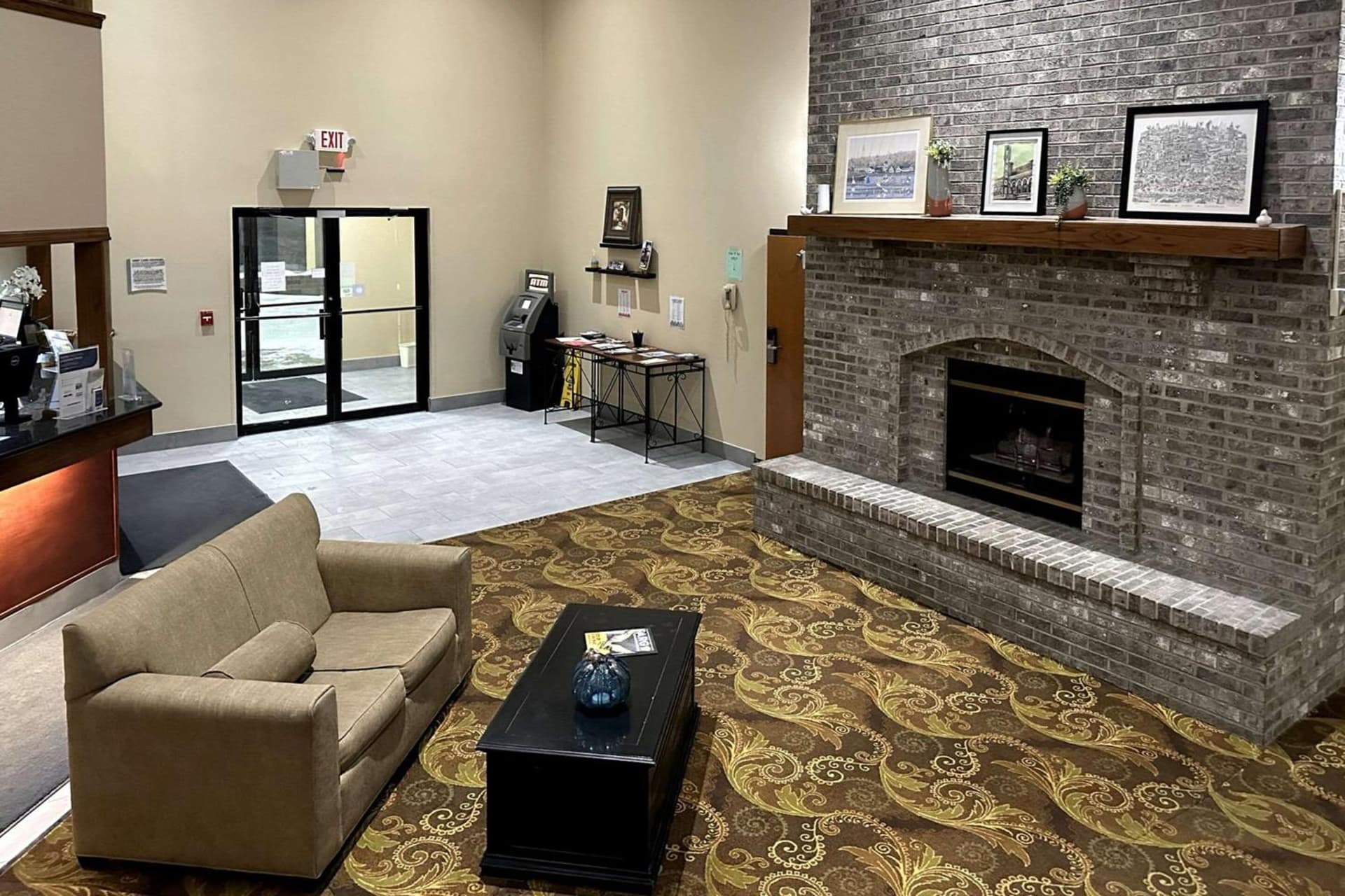 Quality Suites Near West Acres gallery photo in Fargo, ND — image 10
