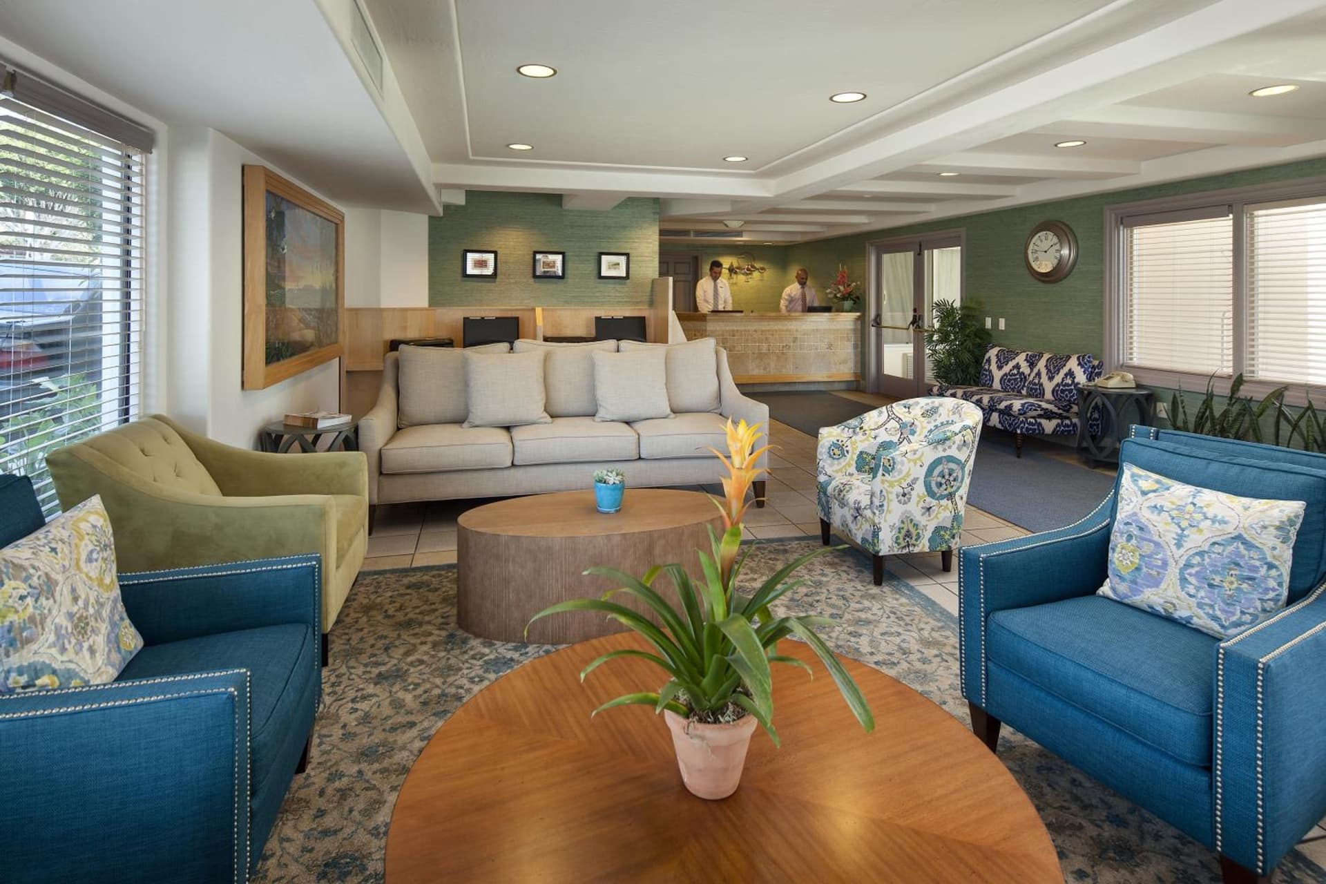 Sandpiper Lodge - Santa Barbara gallery photo in Santa Barbara, CA — image 9