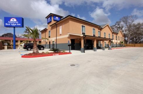 Americas Best Value Inn Sulphur interior in Sulphur, LA — gallery photo 2