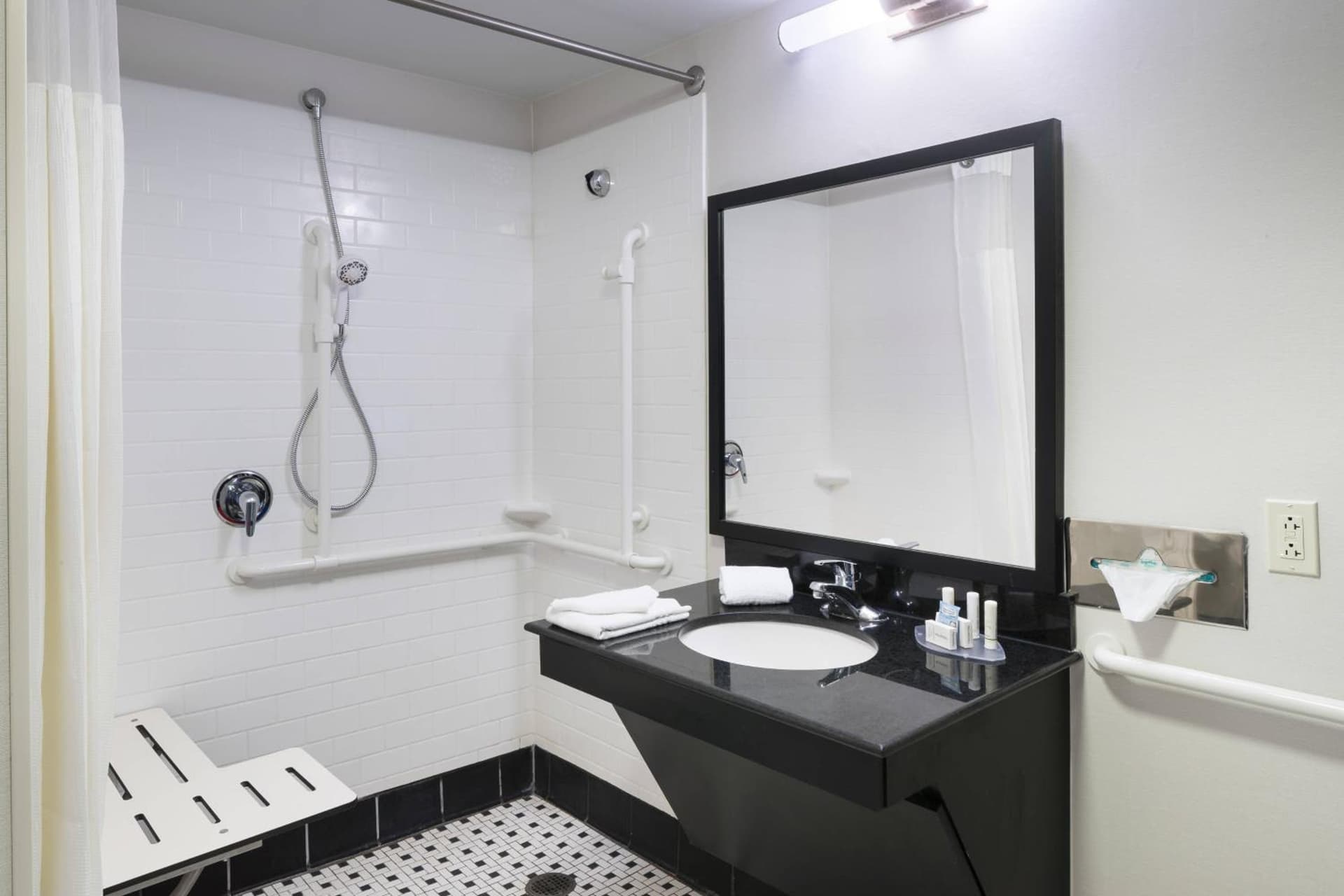 Fairfield Inn & Suites Kansas City Overland Park gallery photo in Overland Park, KS — image 18