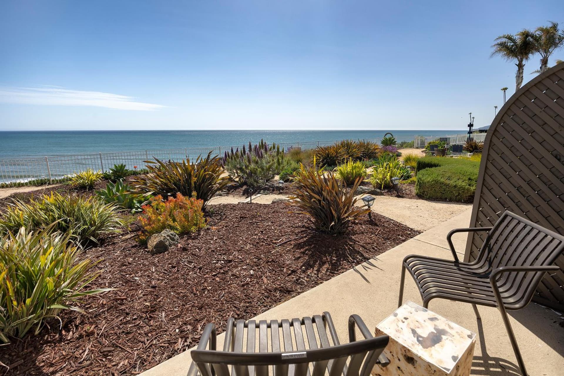 Cottage Inn by the Sea — hotel in Pismo Beach, California