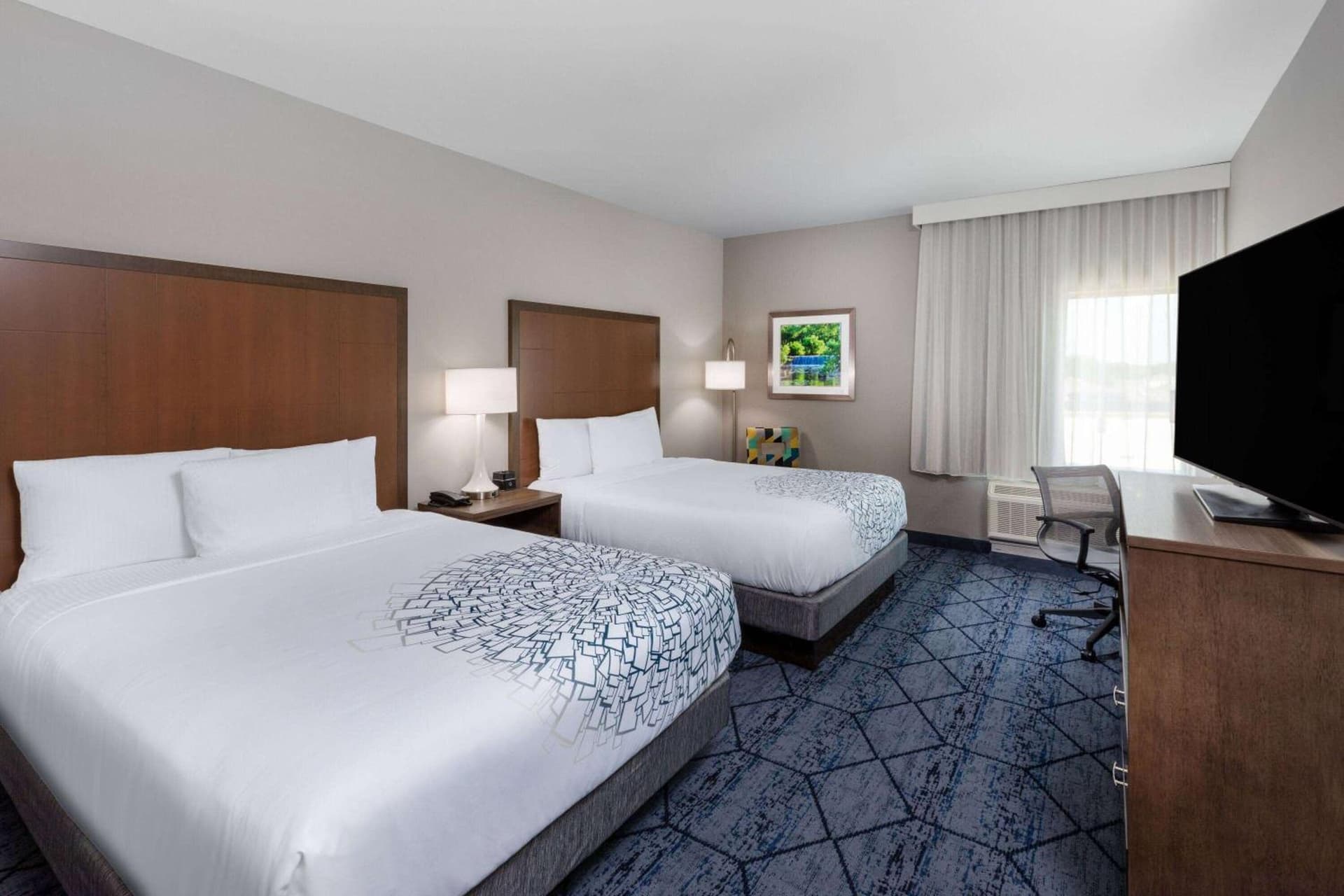 La Quinta Inn & Suites by Wyndham Round Rock near Kalahari gallery photo in Round Rock, TX — image 38