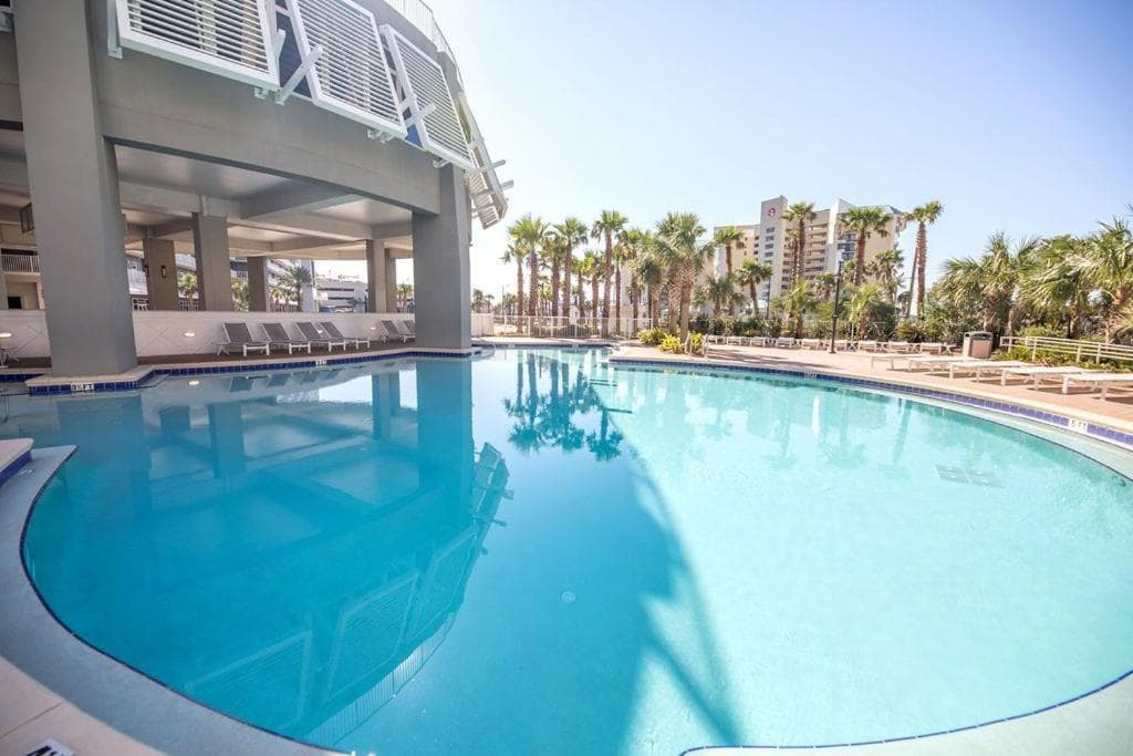 Laketown Wharf #2011 by Nautical Properties interior in Panama City Beach, FL — gallery photo 2