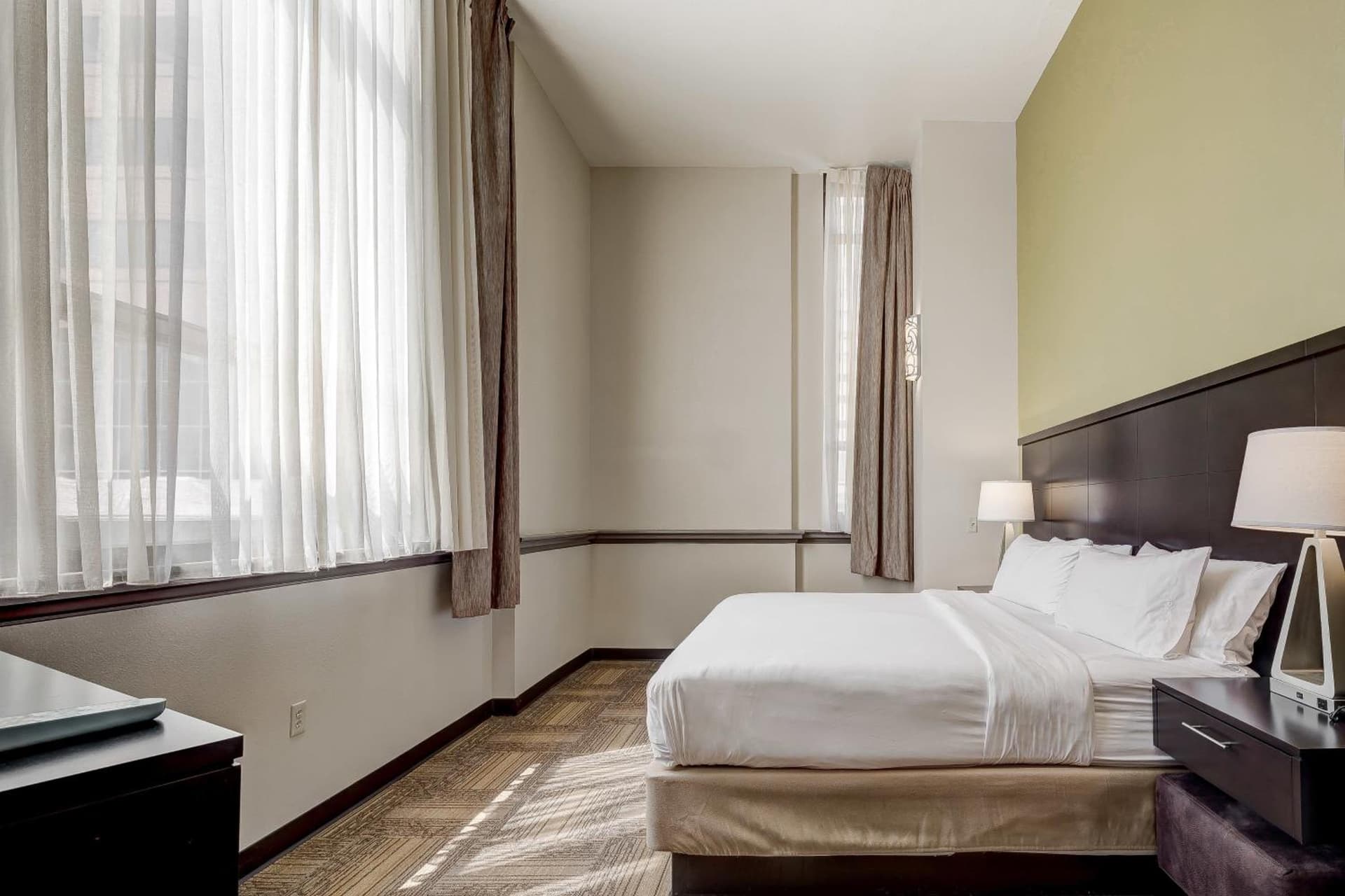 Staybridge Suites Baltimore - Inner Harbor by IHG gallery photo in Baltimore, MD — image 87
