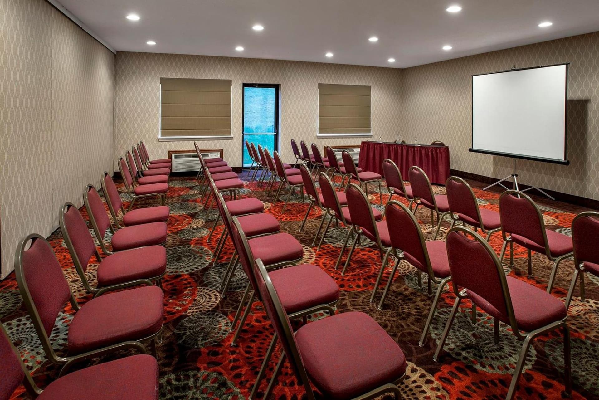 Holiday Inn Express & Suites East Greenbush Albany-Skyline by IHG gallery photo in Rensselaer, NY — image 18