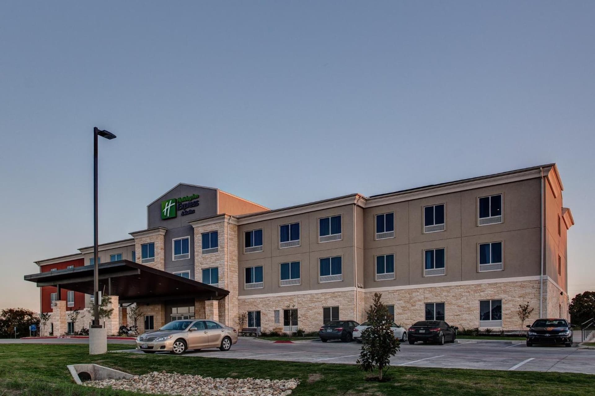 Holiday Inn Express & Suites Gatesville - N. Ft Hood by IHG featured exterior or lobby in Gatesville, TX — similar hotel