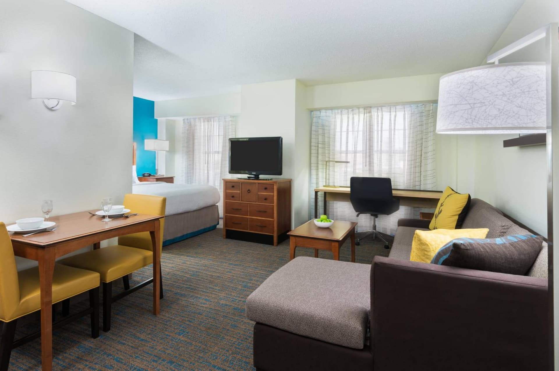 Residence Inn by Marriott St. Louis Downtown gallery photo in Saint Louis, MO — image 8