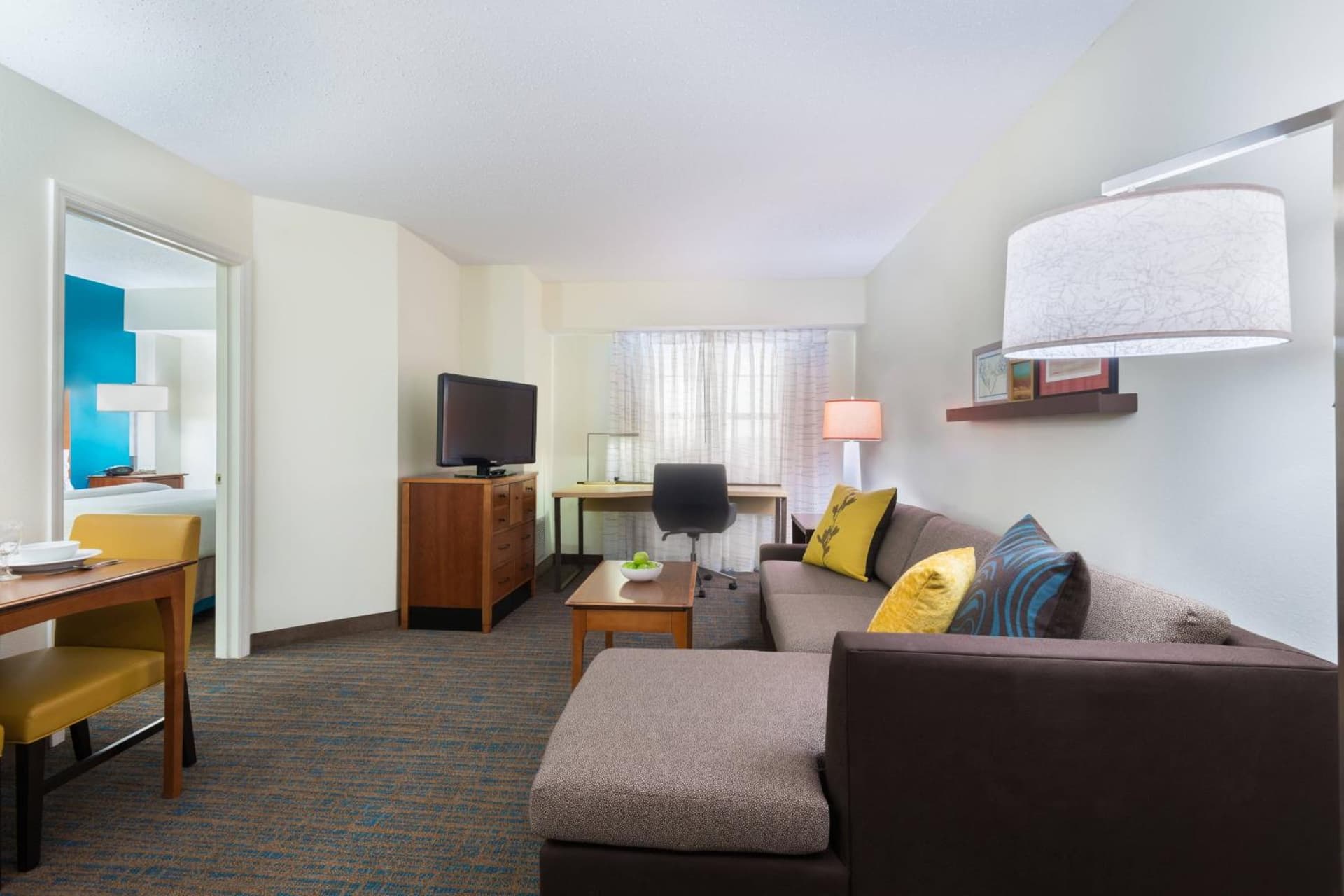 Residence Inn by Marriott St. Louis Downtown gallery photo in Saint Louis, MO — image 12