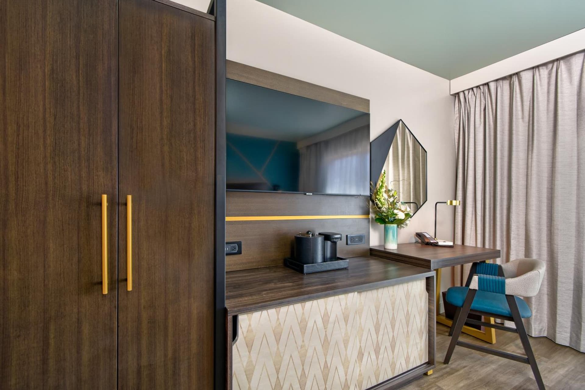 Marea Sol Hotel property views in Santa Cruz, CA — gallery photo 3