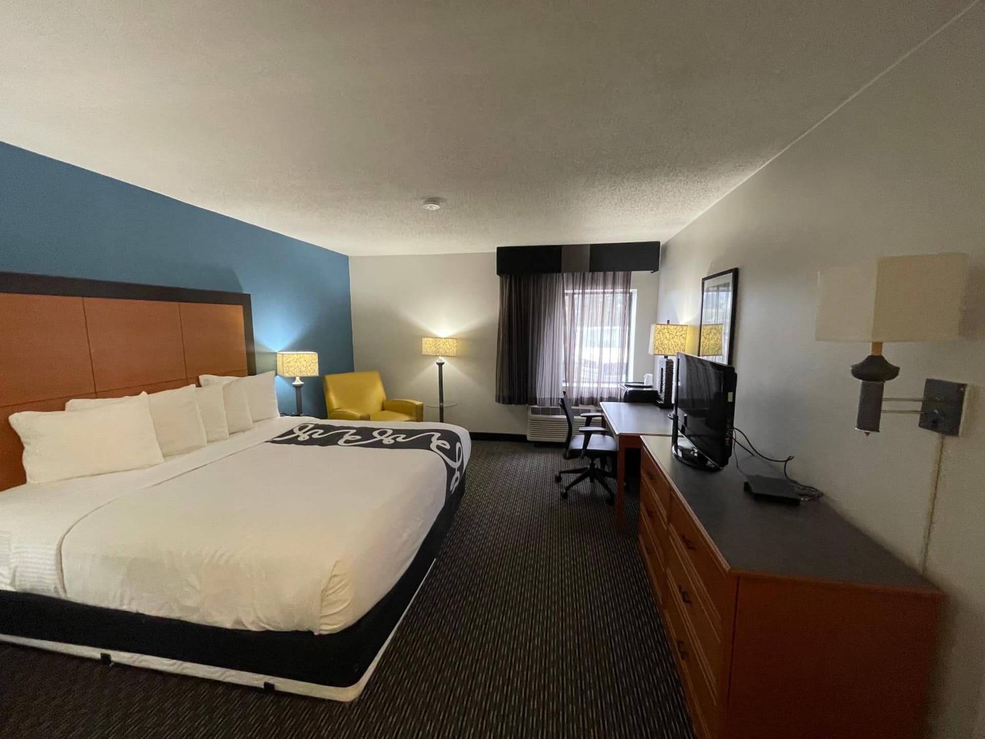 La Quinta by Wyndham Baton Rouge Siegen Lane gallery photo in Baton Rouge, LA — image 34