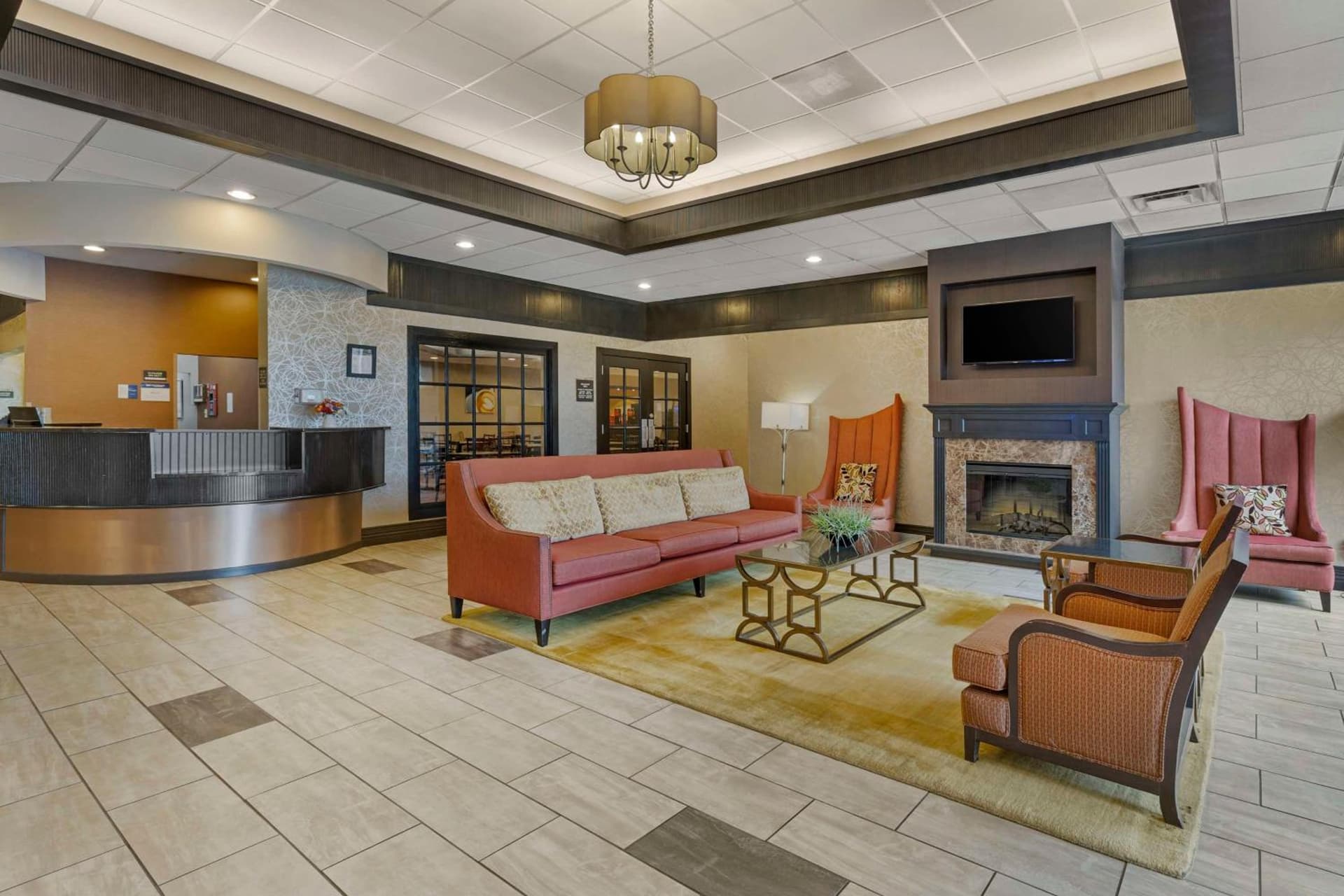 Best Western Plus The Charles Hotel interior in St. Charles, MO — gallery photo 2