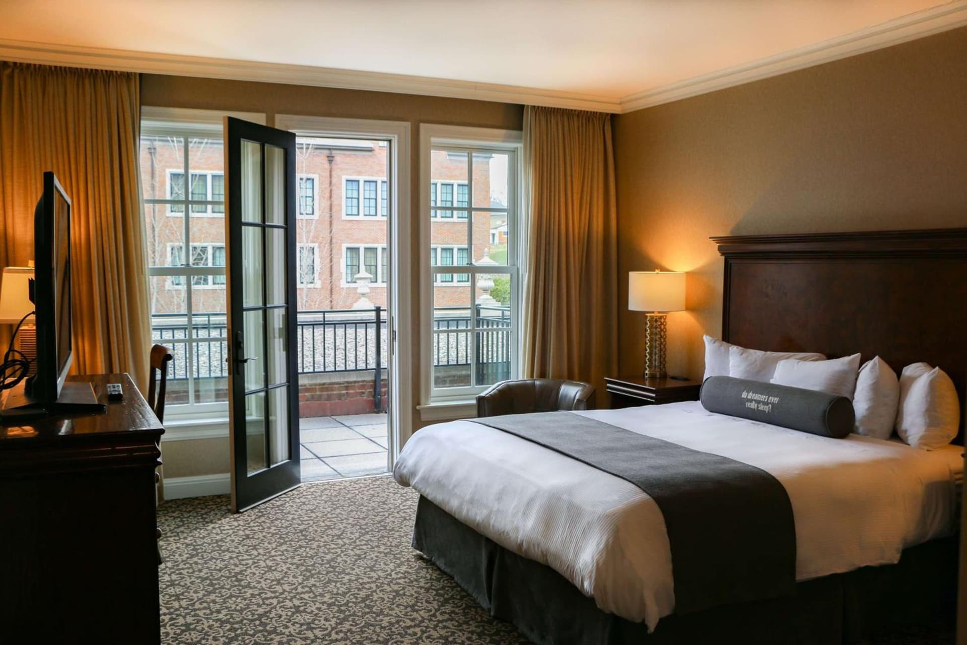 Royal Park Hotel gallery photo in Rochester, MI — image 61