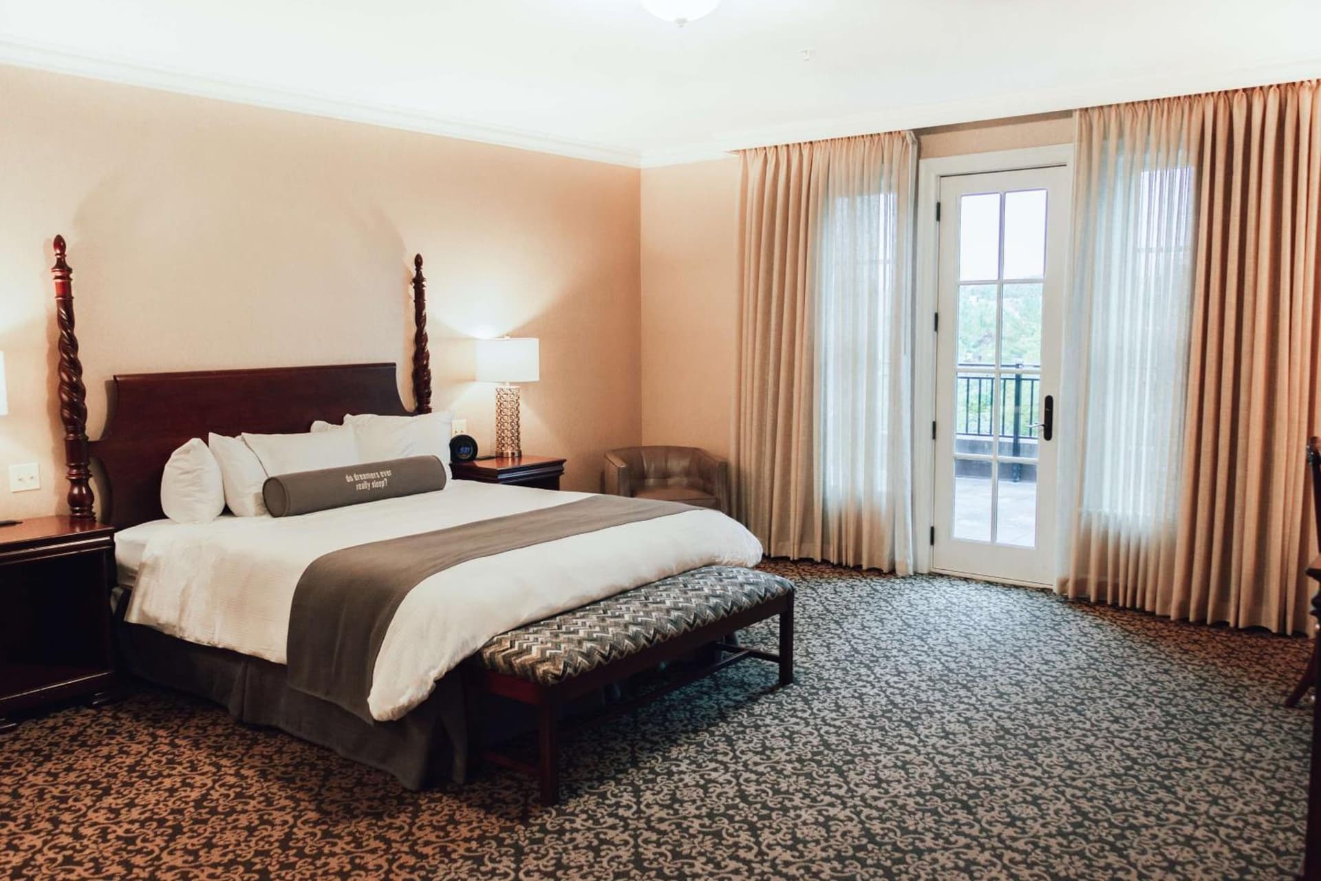 Royal Park Hotel gallery photo in Rochester, MI — image 4