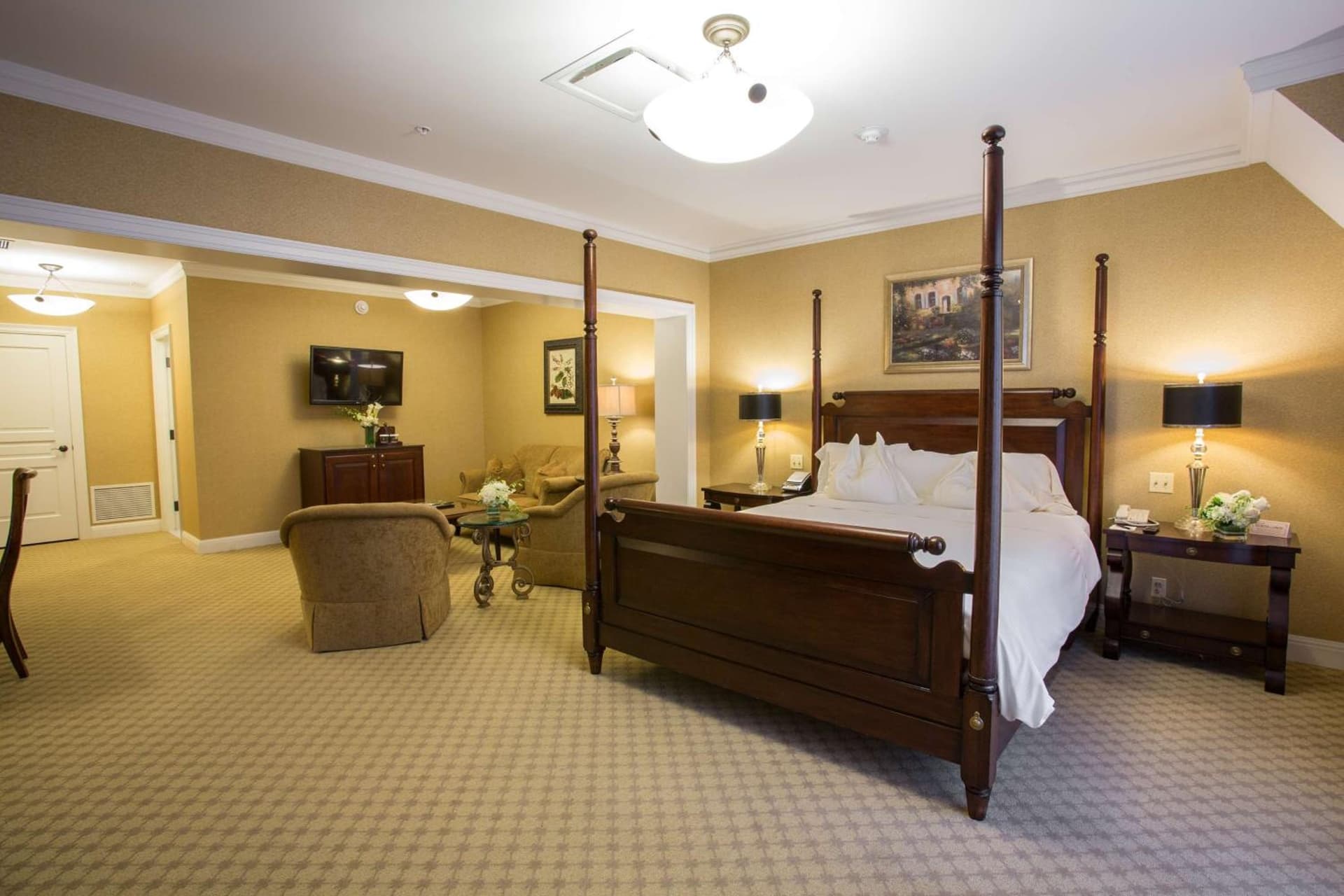 Royal Park Hotel gallery photo in Rochester, MI — image 55