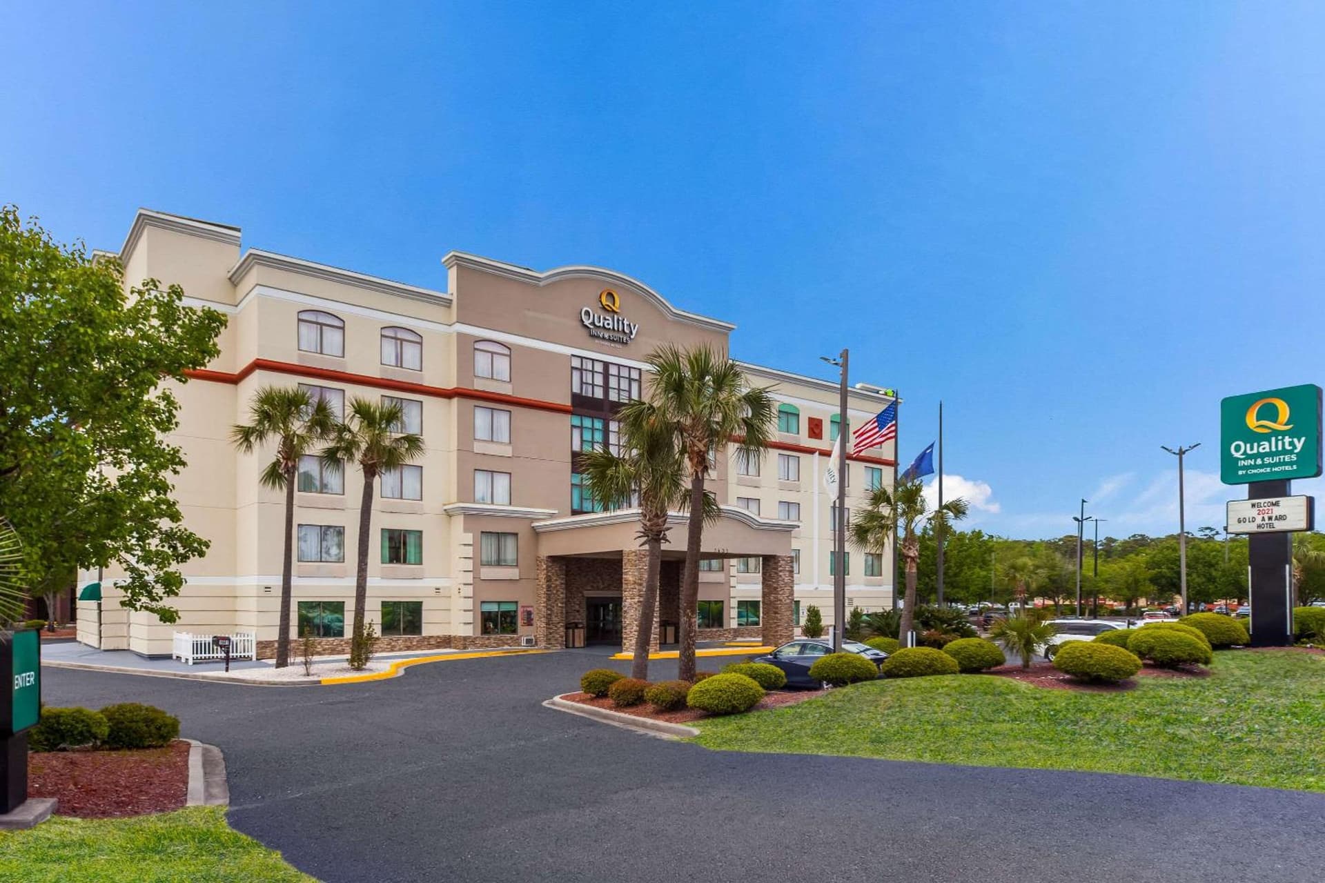 Quality Inn & Suites North Myrtle Beach interior in Myrtle Beach, SC — gallery photo 2