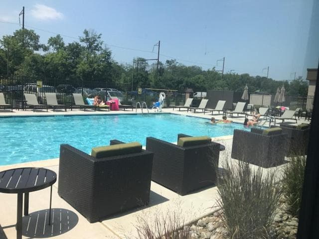 Holiday Inn Express & Suites Ft. Washington - Philadelphia by IHG property views in Fort Washington, PA — gallery photo 3