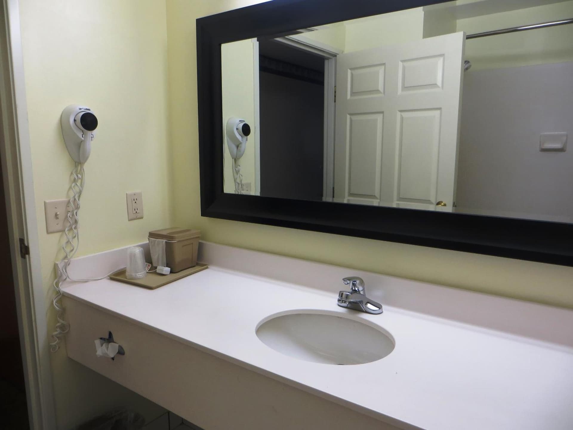 Baymont by Wyndham Fort Wayne gallery photo in Fort Wayne, IN — image 35