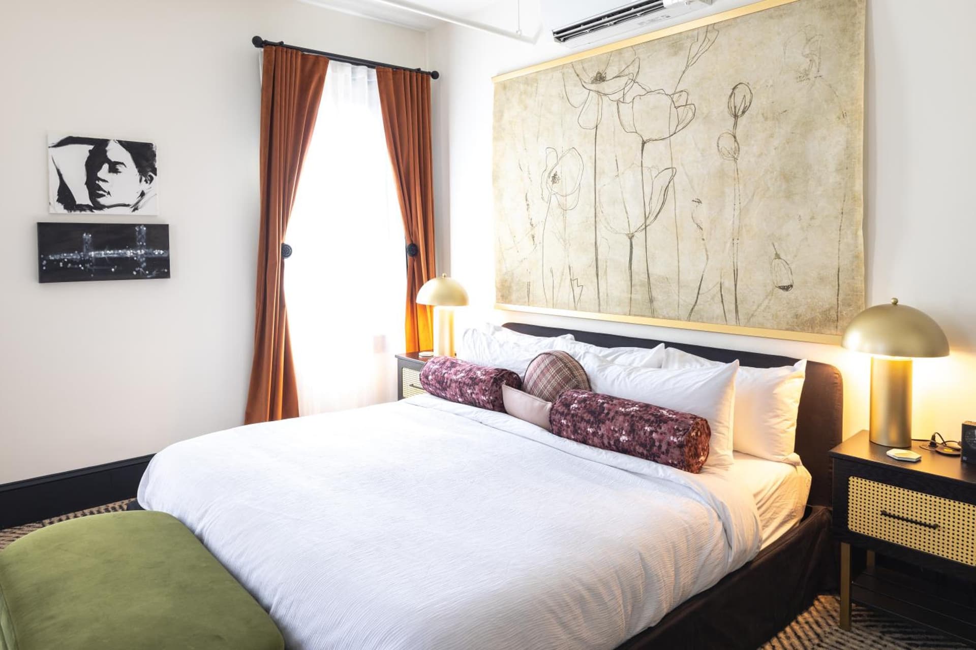 Hotel Thaxter gallery photo in Portsmouth, NH — image 84