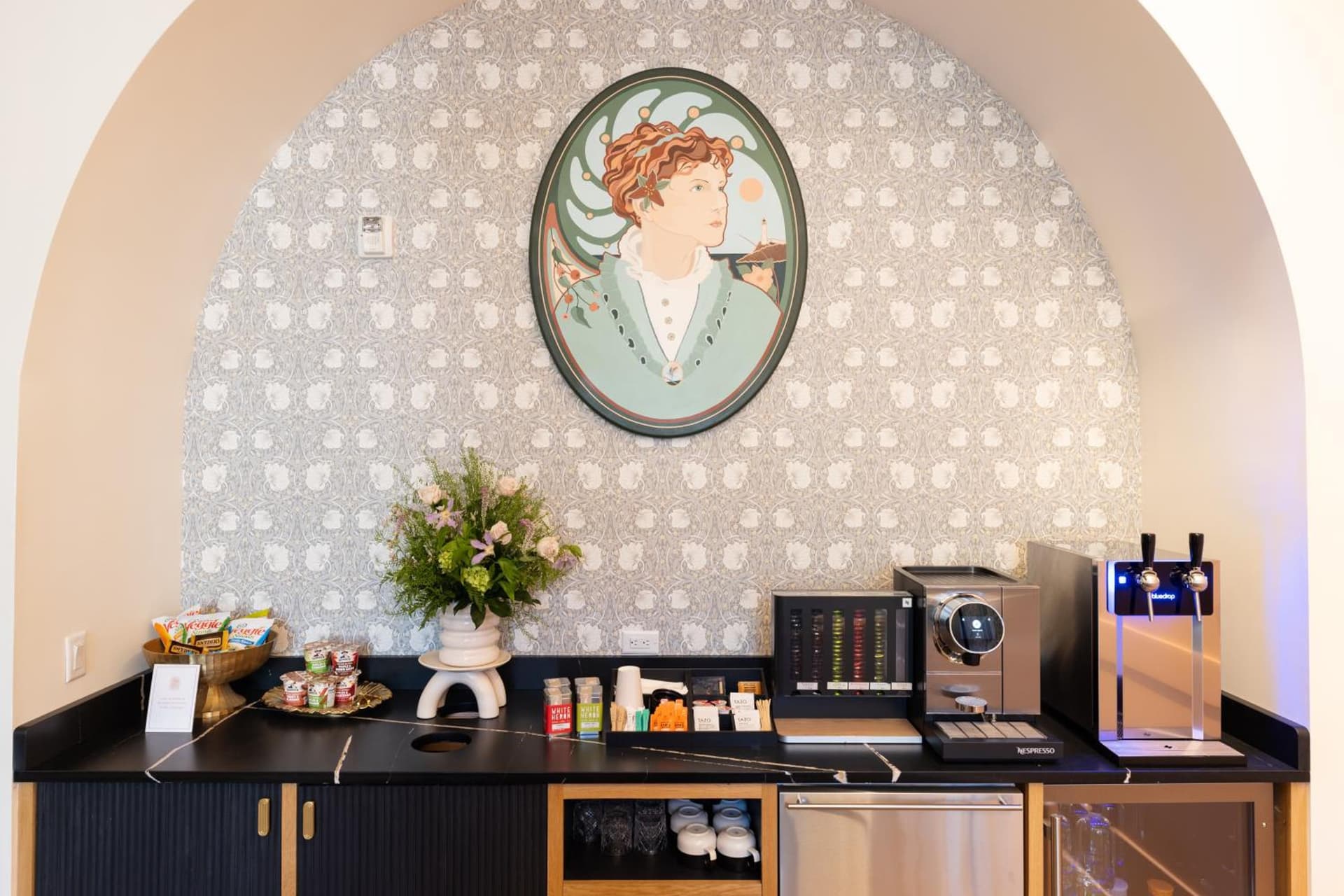 Hotel Thaxter gallery photo in Portsmouth, NH — image 67