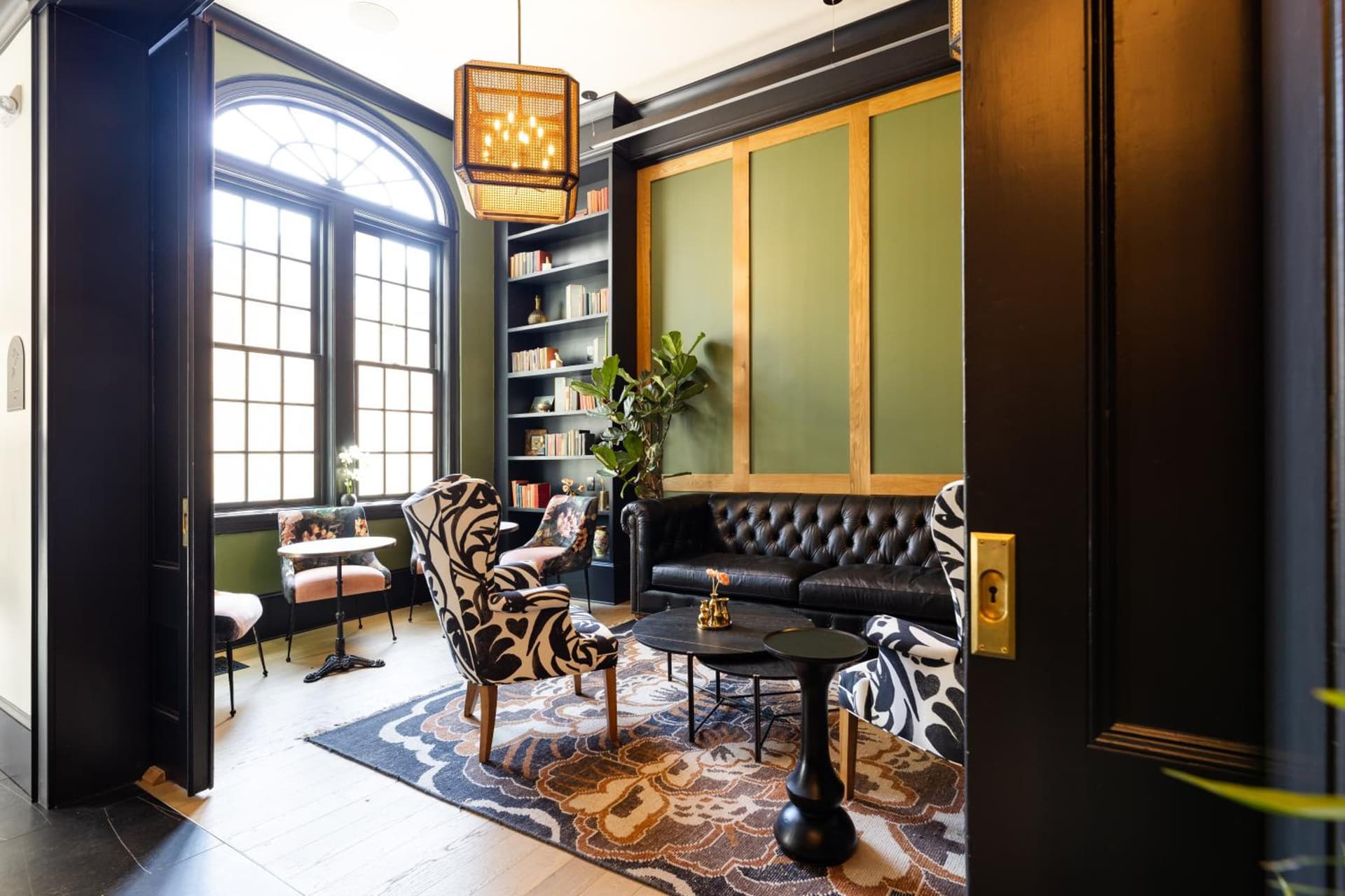 Hotel Thaxter gallery photo in Portsmouth, NH — image 155