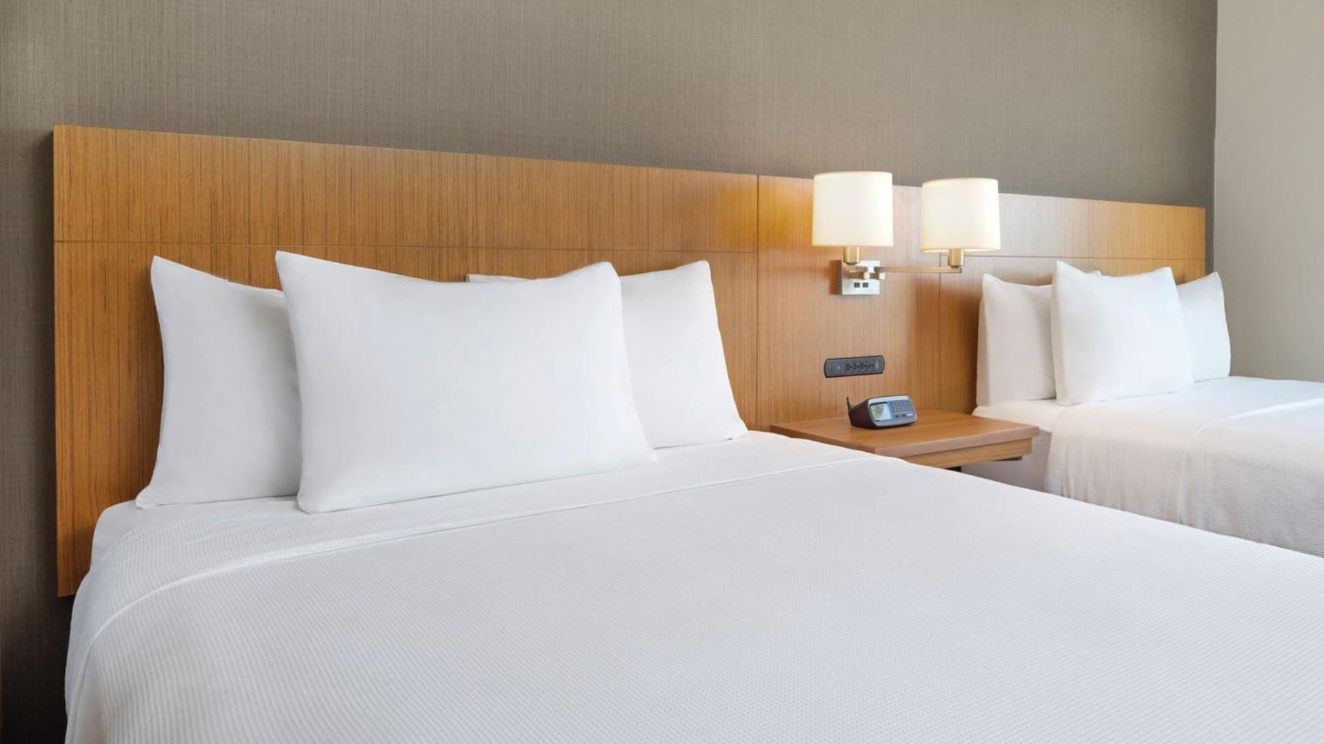 Hyatt Place Jacksonville St. Johns Town Center interior in Jacksonville, FL — gallery photo 2