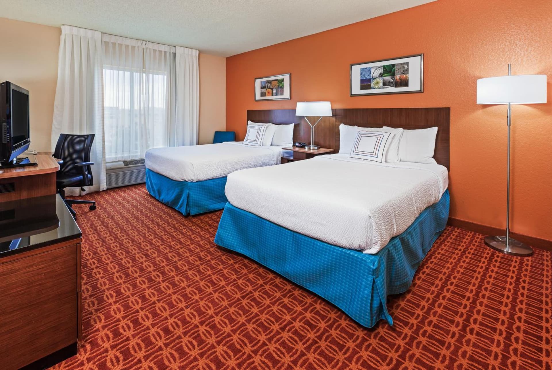 Fairfield Inn and Suites by Marriott Austin Northwest/The Domain Area interior in Austin, TX — gallery photo 2
