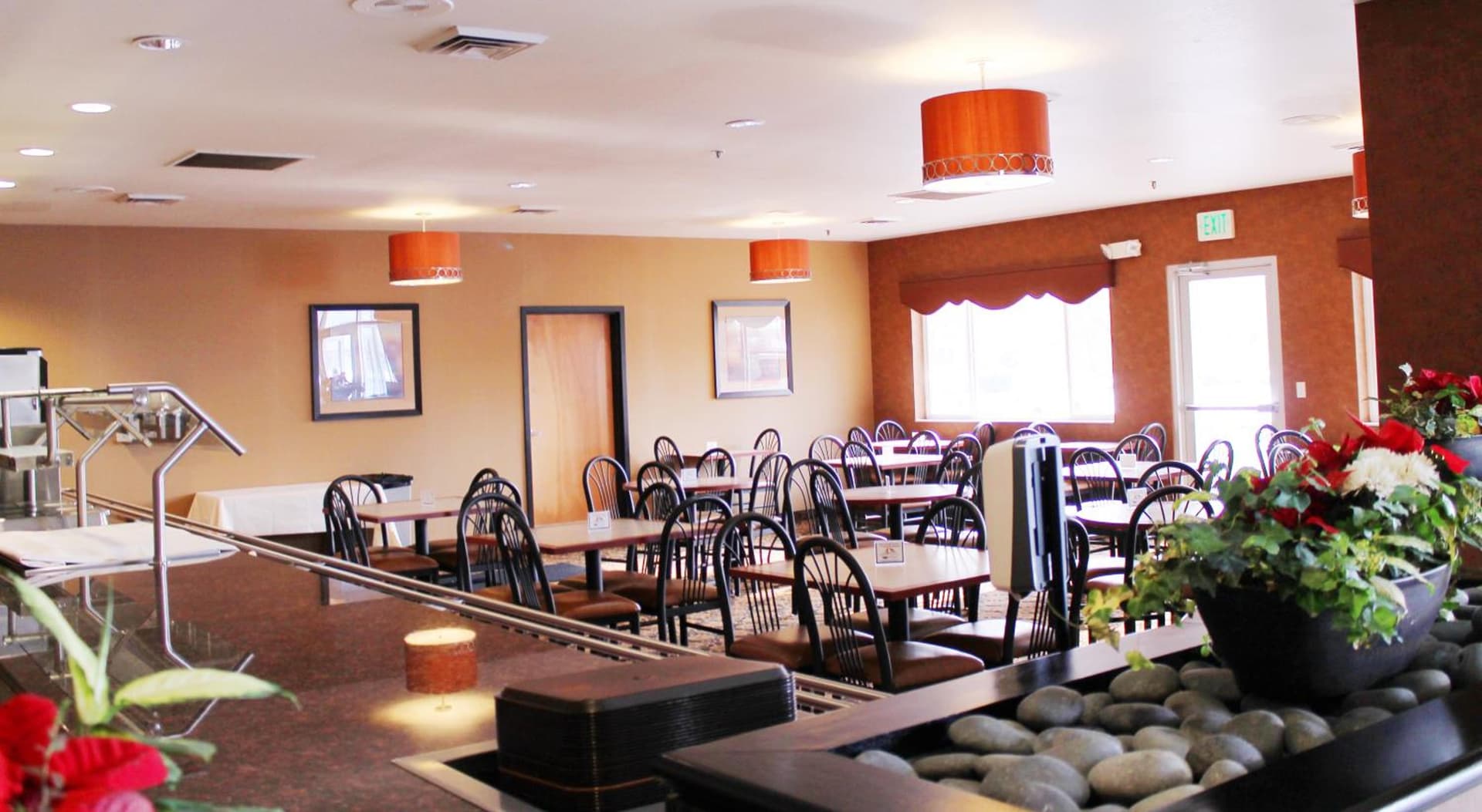 Crystal Inn Hotel & Suites - West Valley City gallery photo in West Valley City, UT — image 8