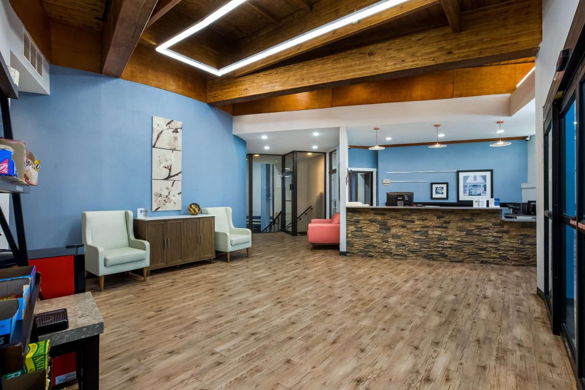 Best Western Bordentown Inn property views in Bordentown, NJ — gallery photo 3