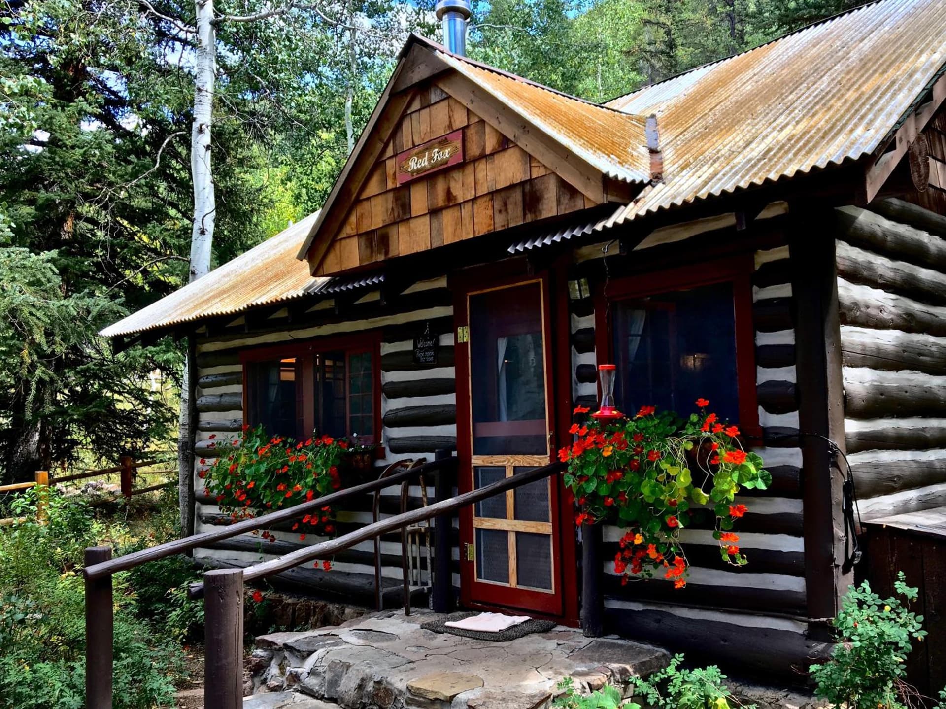 Pioneer Guest Cabins exterior or lobby in Crested Butte, CO — main listing photo