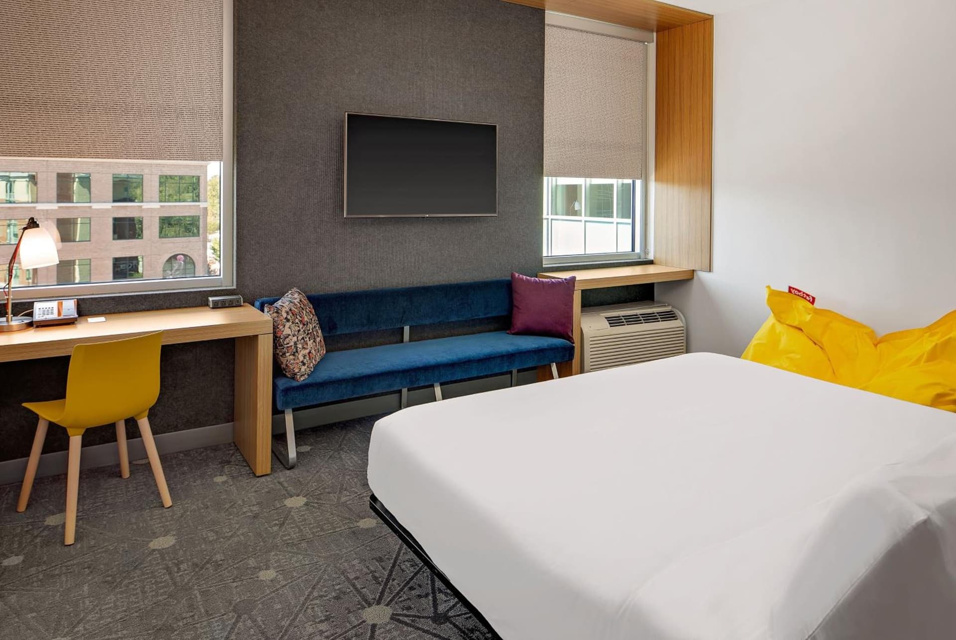 Aloft by Marriott Chapel Hill interior in Chapel Hill, NC — gallery photo 2