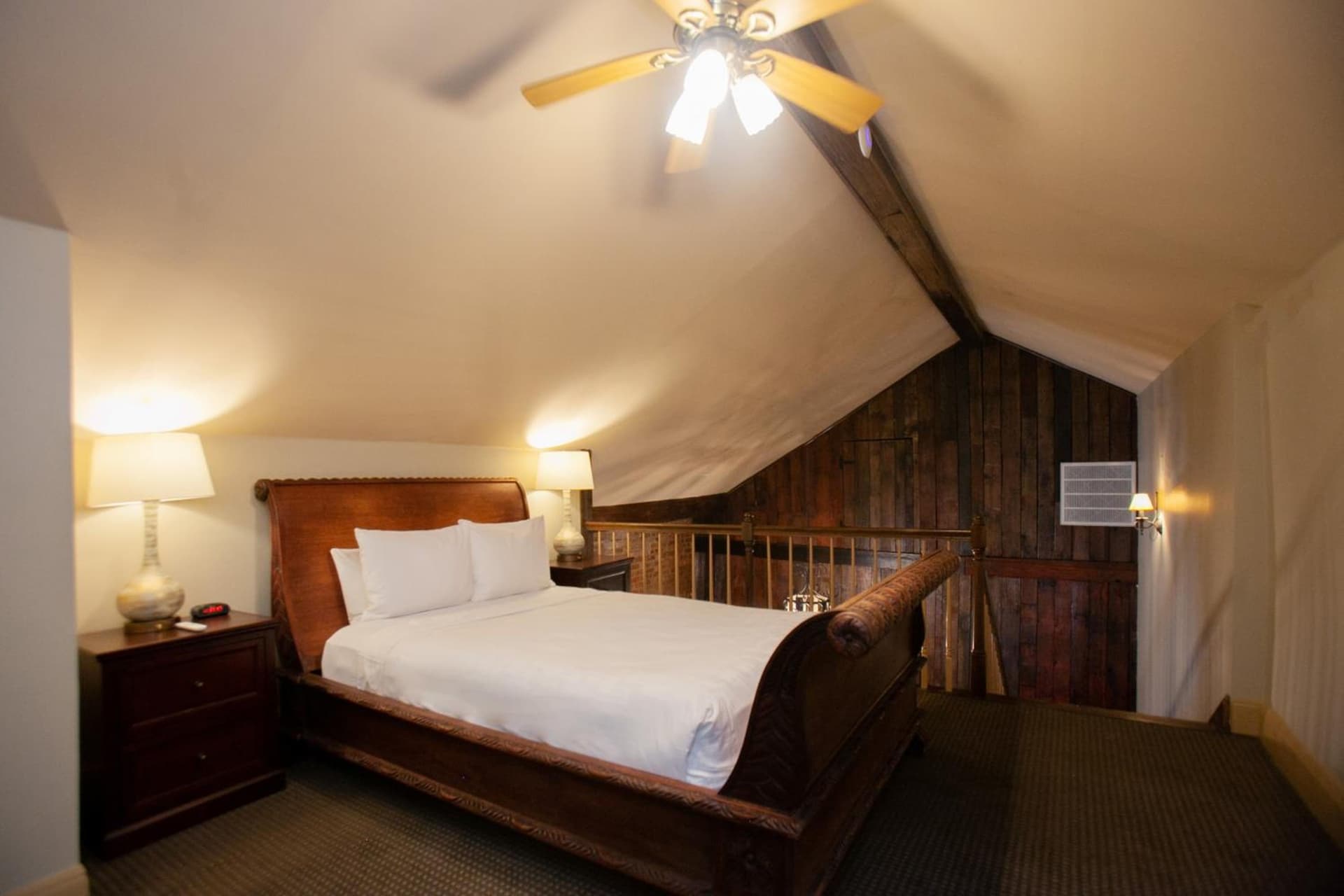 Chateau Hotel interior in New Orleans, LA — gallery photo 2