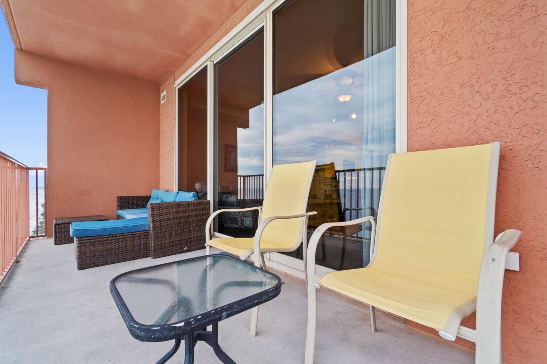 Shores of Panama #2302 by Nautical Properties interior in Panama City Beach, FL — gallery photo 2