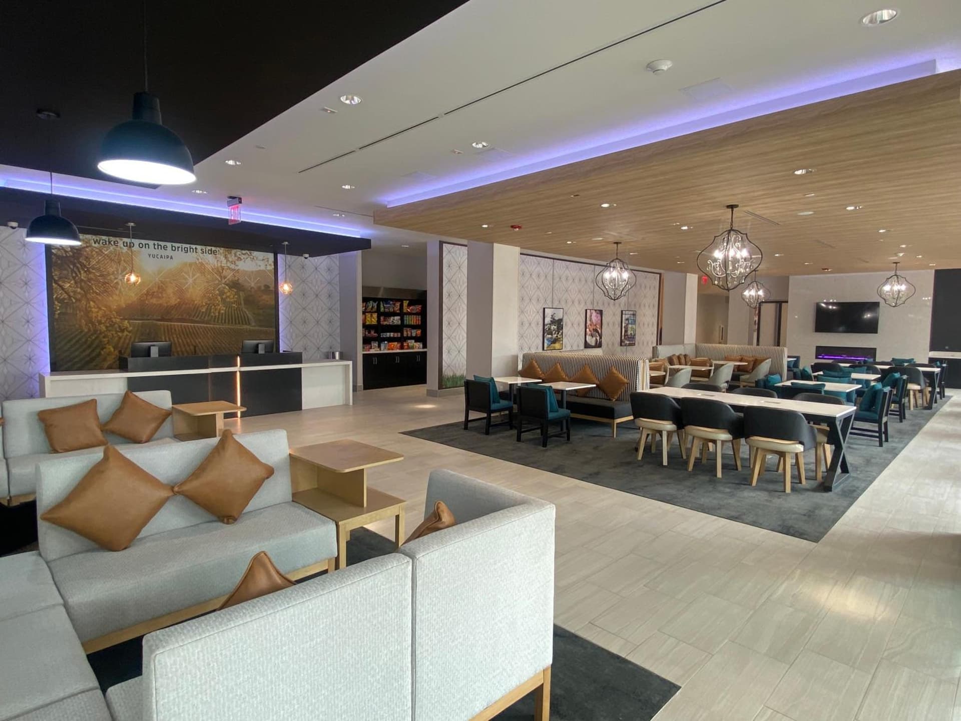 La Quinta Inn & Suites by Wyndham Yucaipa property views in Yucaipa, CA — gallery photo 3