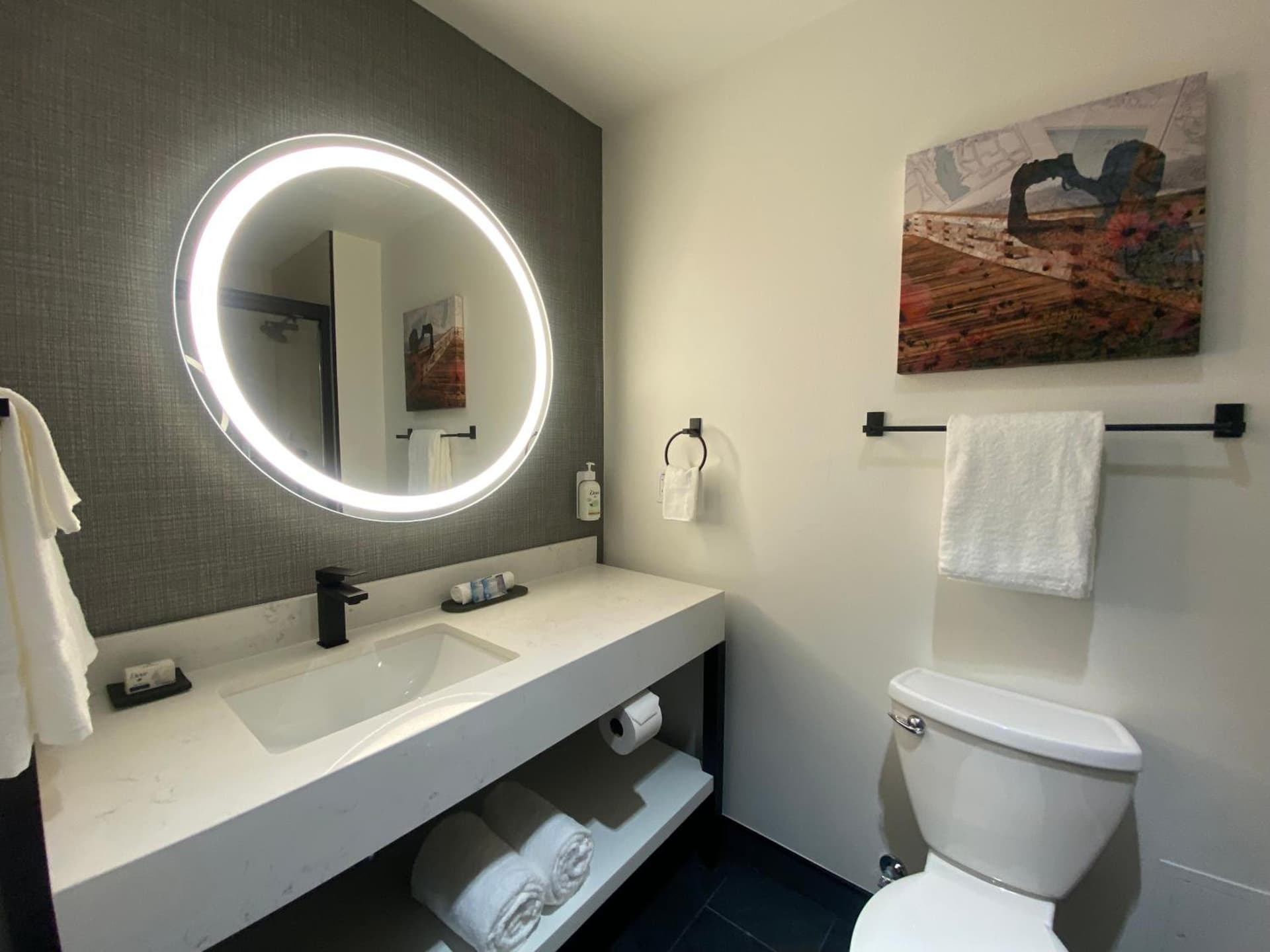 La Quinta Inn & Suites by Wyndham Yucaipa gallery photo in Yucaipa, CA — image 21