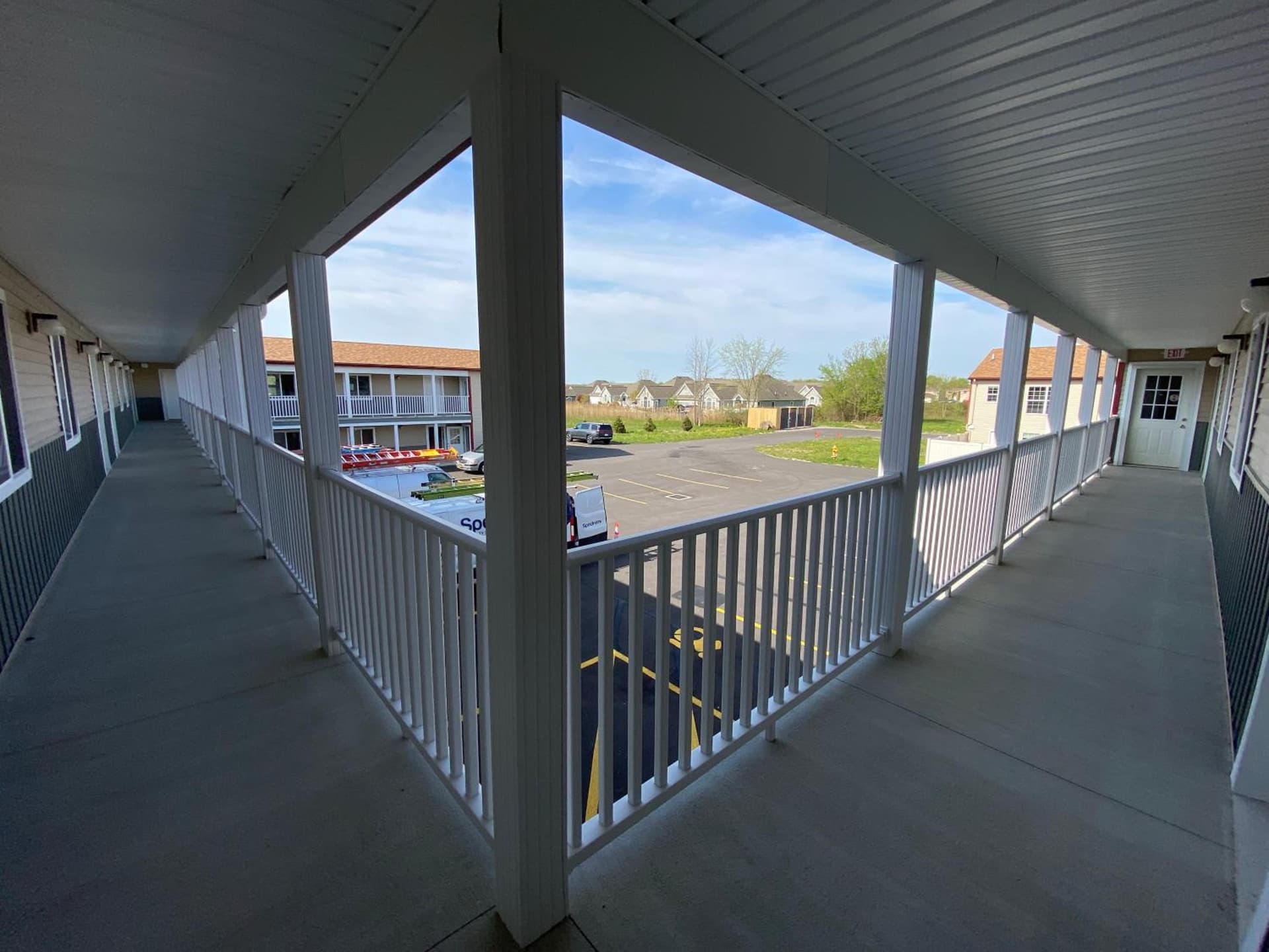 Stay Inn and Suites interior in Niagara Falls, NY — gallery photo 2