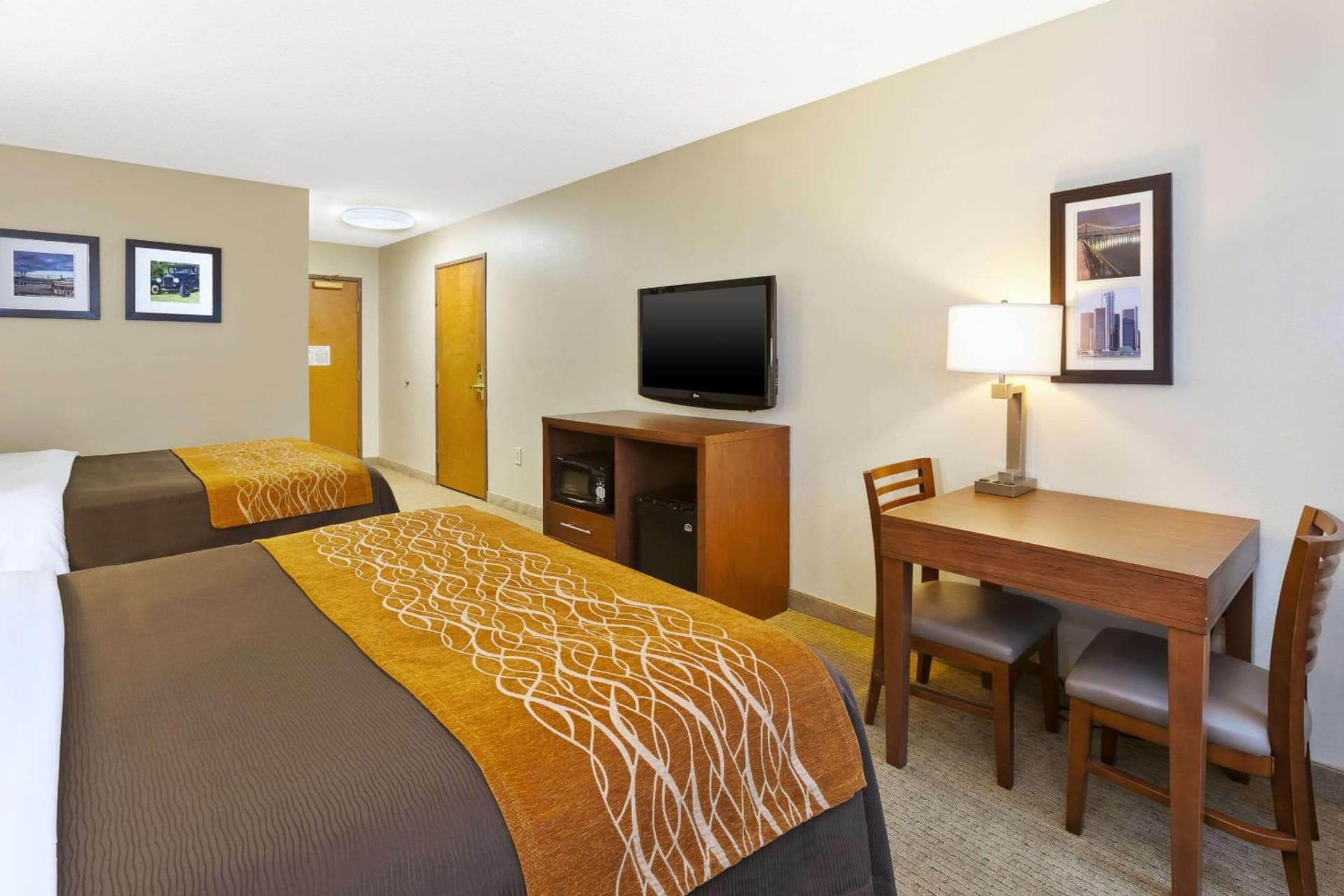 Comfort Inn & Suites Taylor - Detroit gallery photo in Taylor, MI — image 14