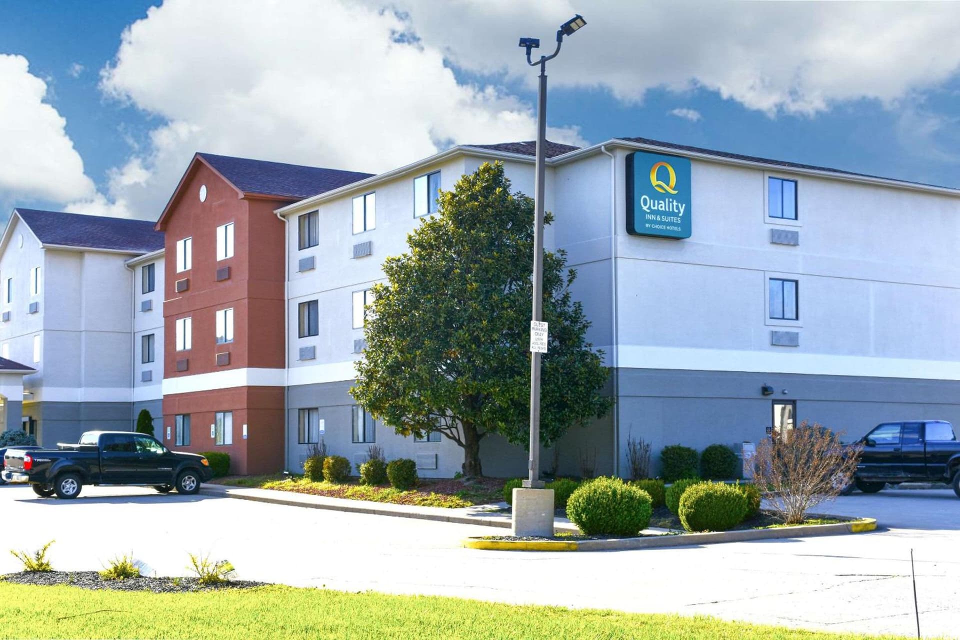 Quality Inn & Suites Brooks Louisville South featured exterior or lobby in Brooks, KY — similar hotel