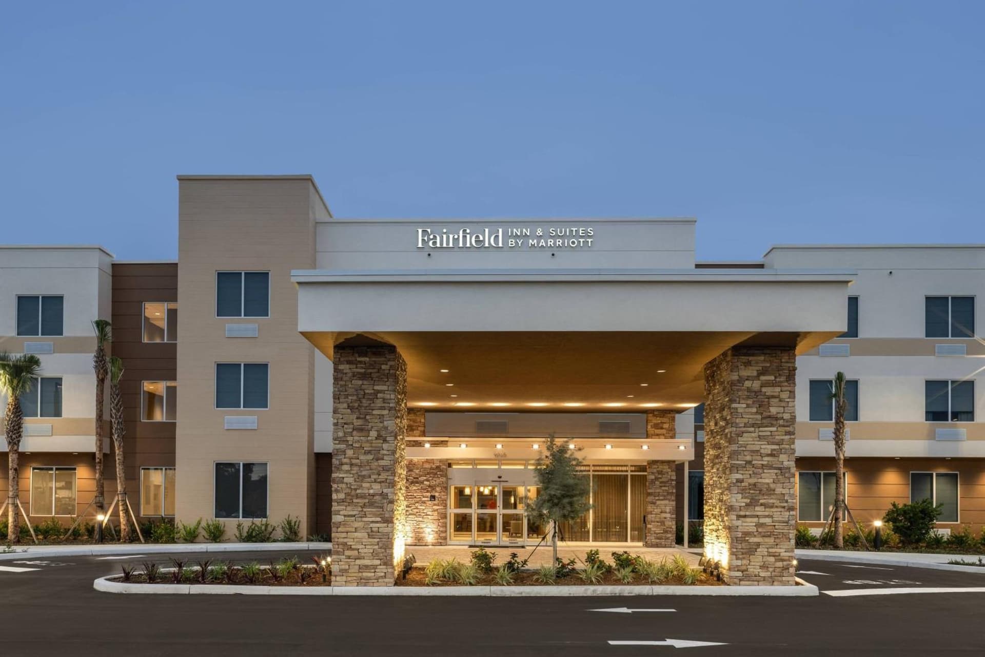 Fairfield Inn & Suites Vero Beach interior in Vero Beach, FL — gallery photo 2